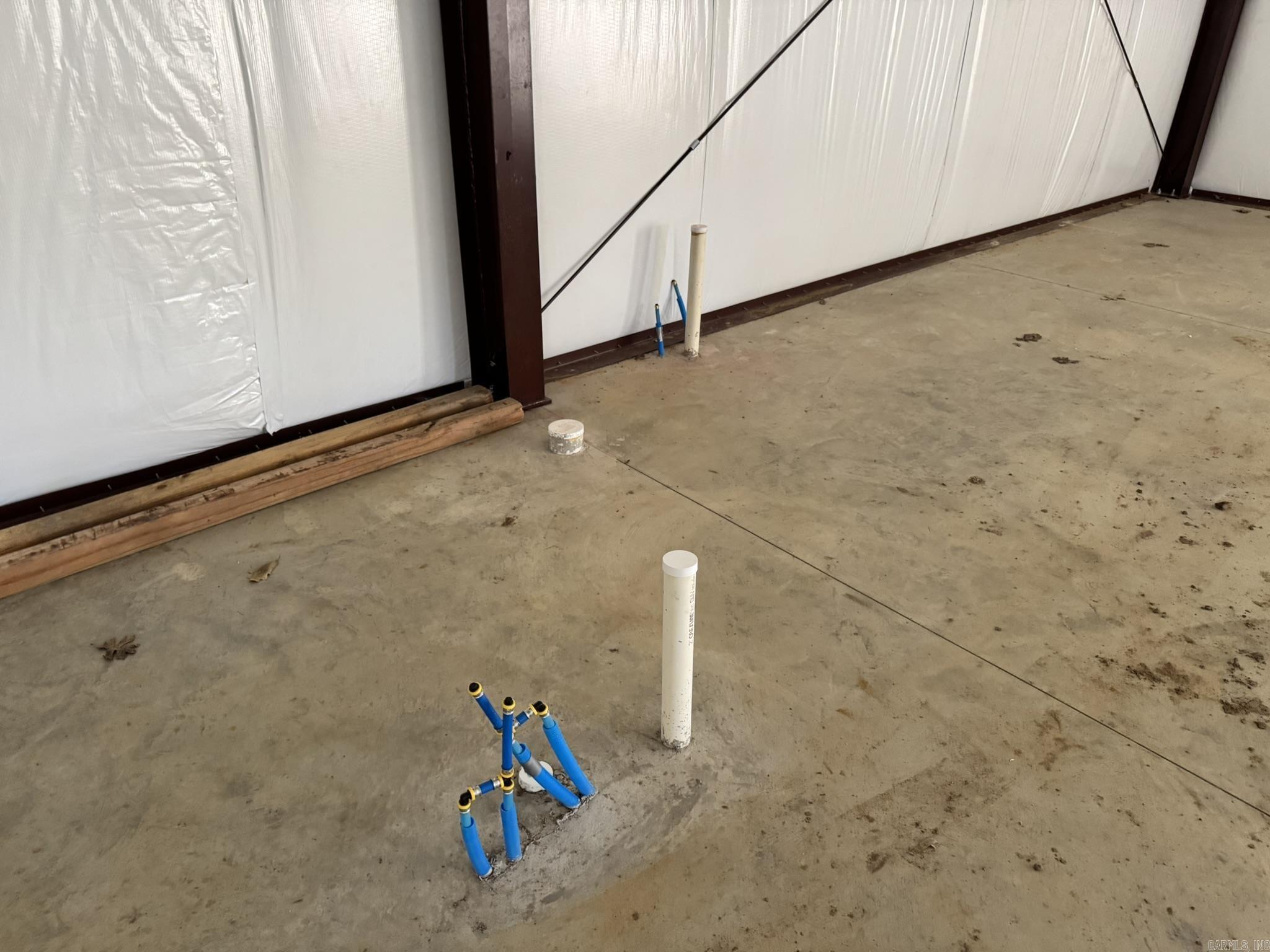 Metes & Bounds - Land