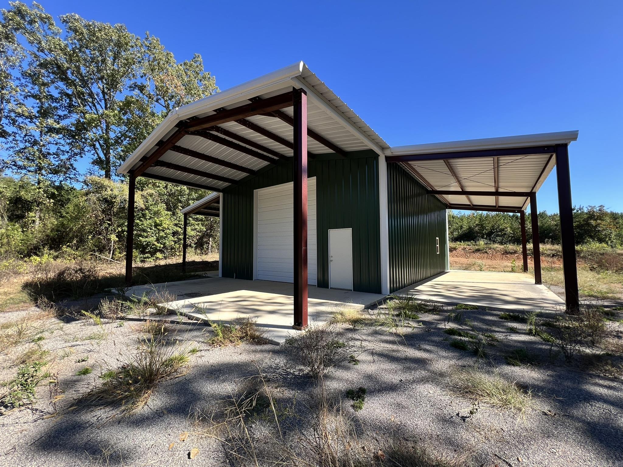 Metes & Bounds - Land