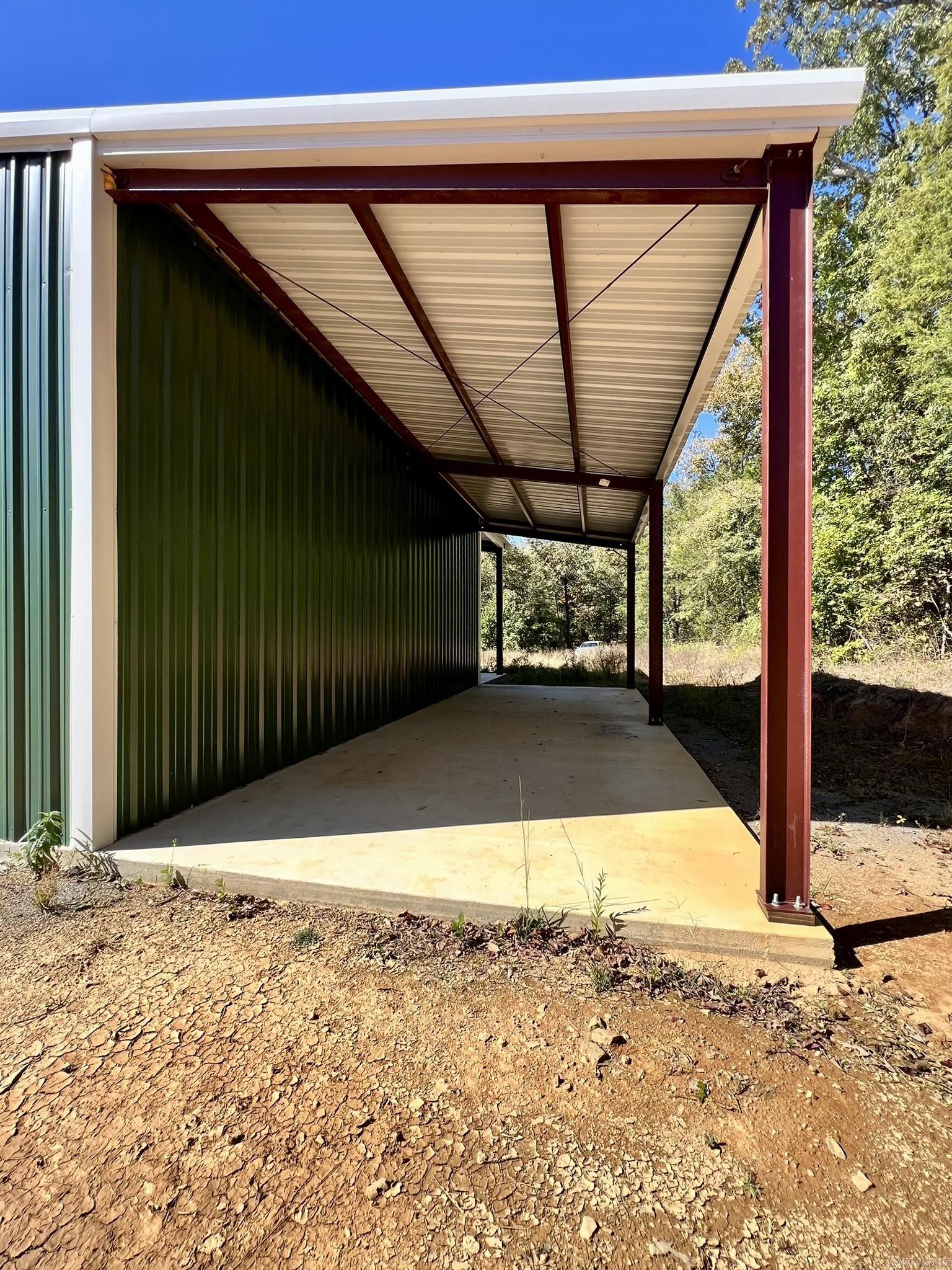 Metes & Bounds - Land