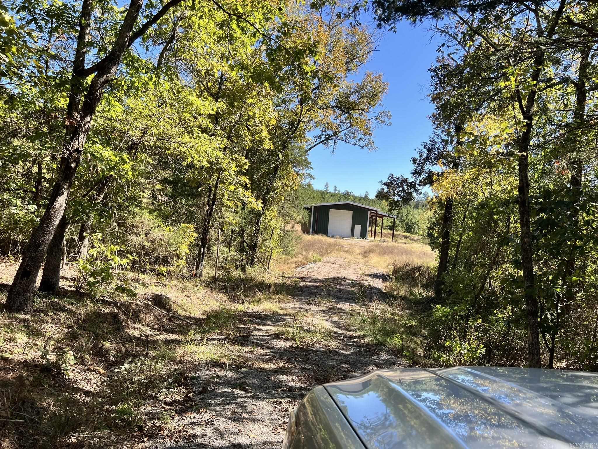 Metes & Bounds - Land