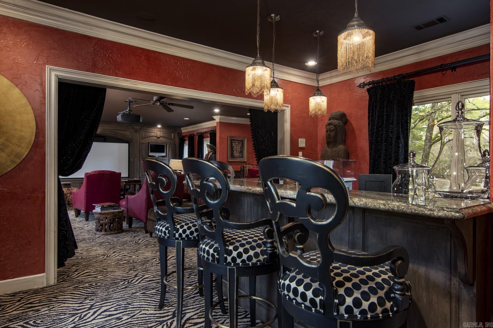 VALLEY FALLS ESTATES - Residential