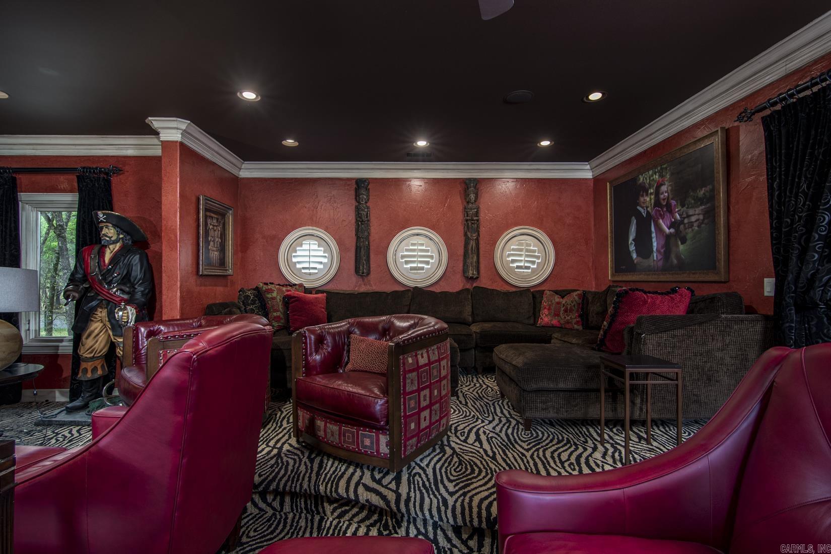 VALLEY FALLS ESTATES - Residential