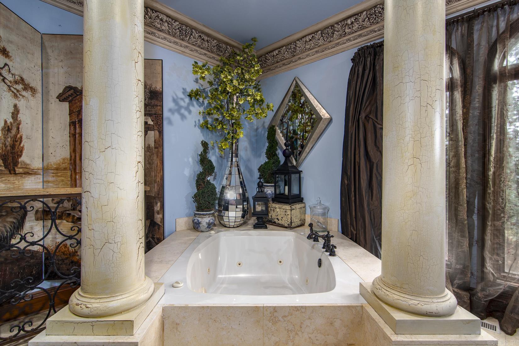 VALLEY FALLS ESTATES - Residential