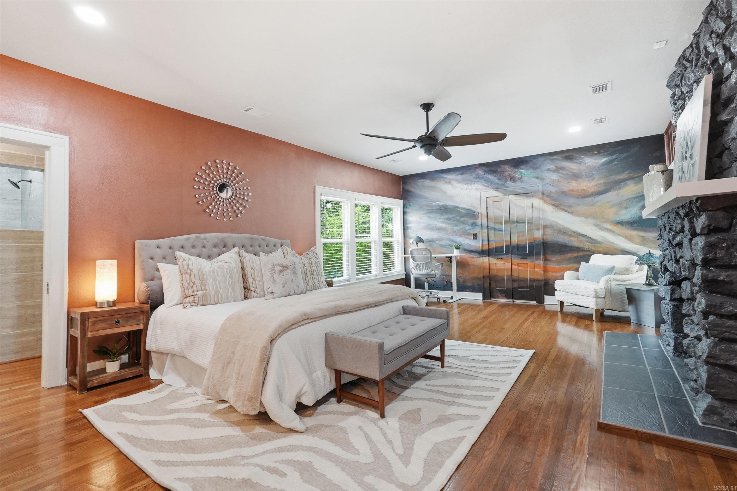 PULASKI HEIGHTS - Residential