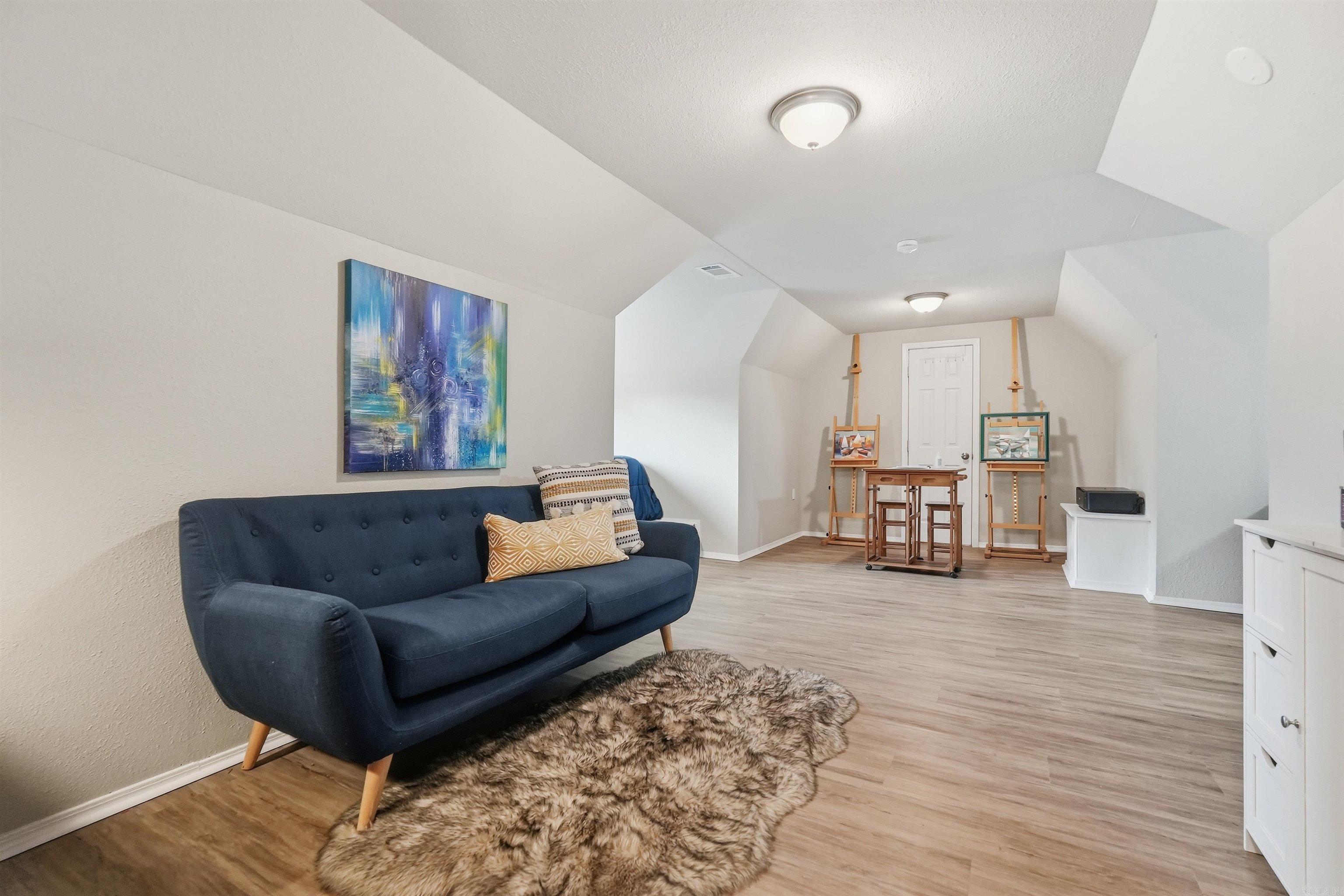 PULASKI HEIGHTS - Residential