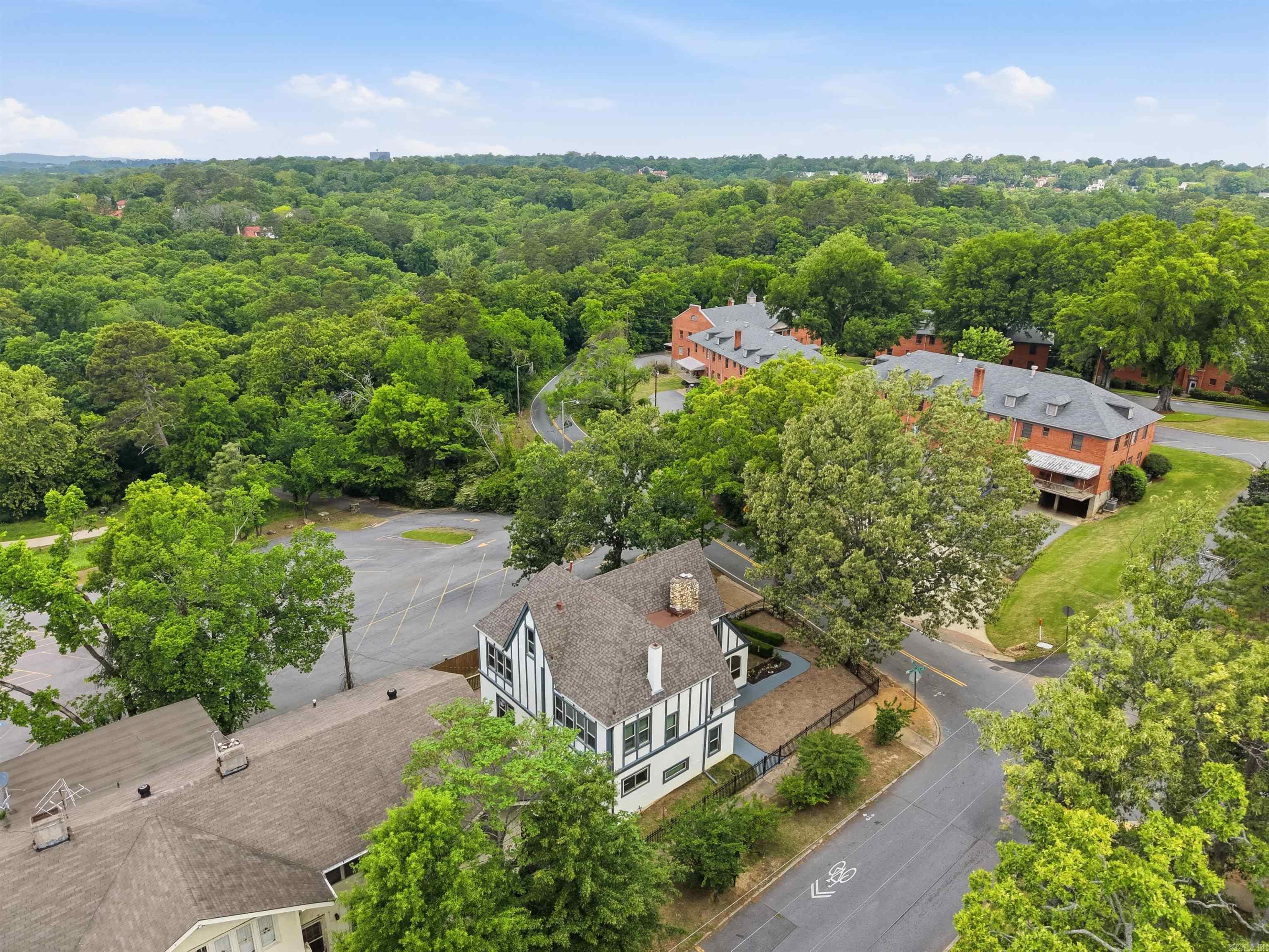 PULASKI HEIGHTS - Residential