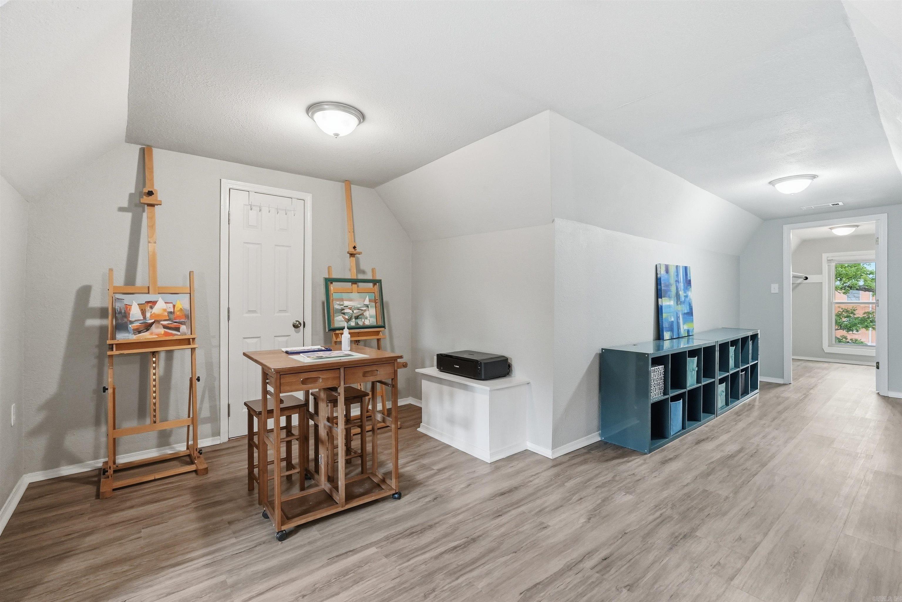 PULASKI HEIGHTS - Residential