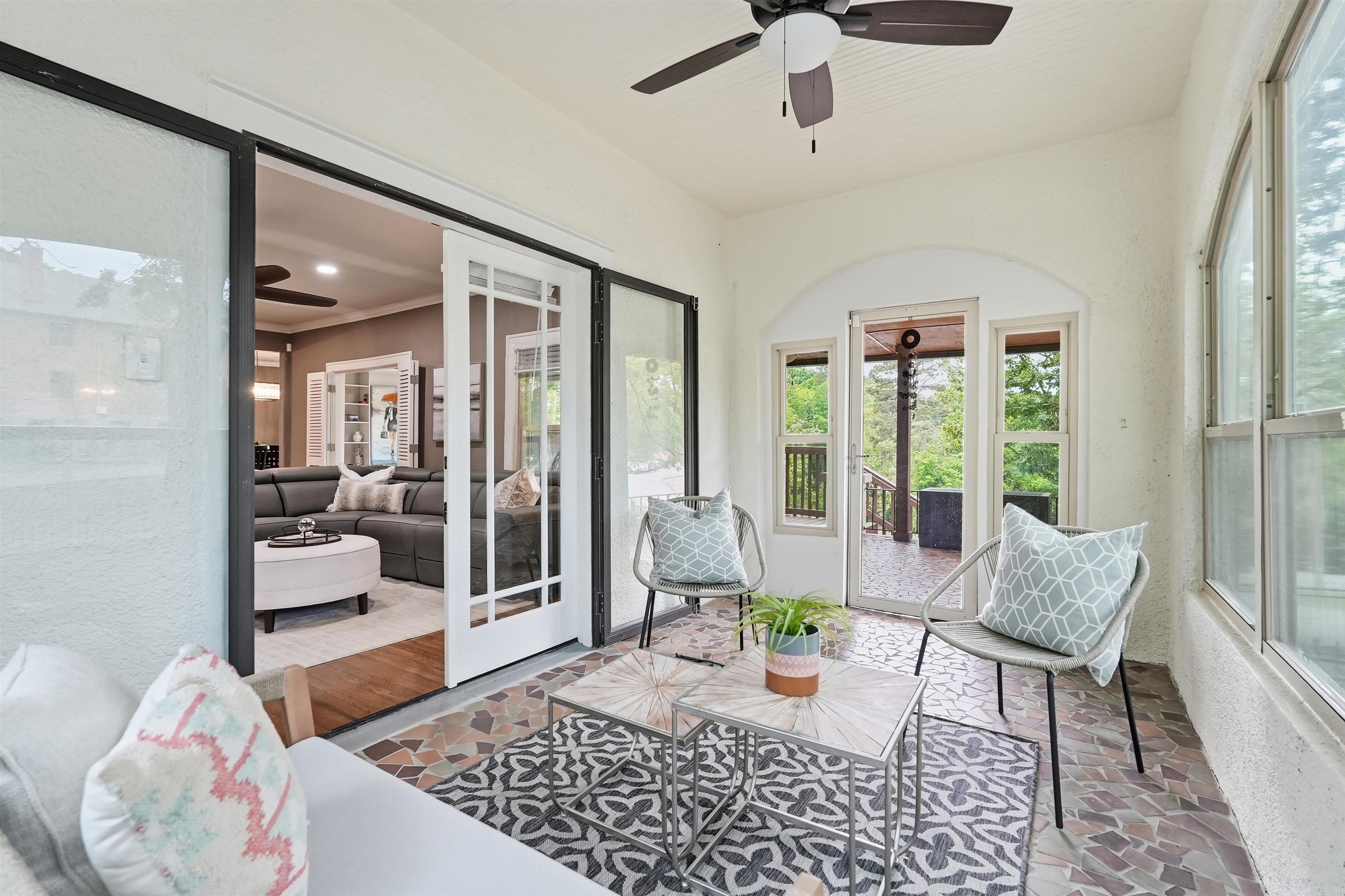 PULASKI HEIGHTS - Residential