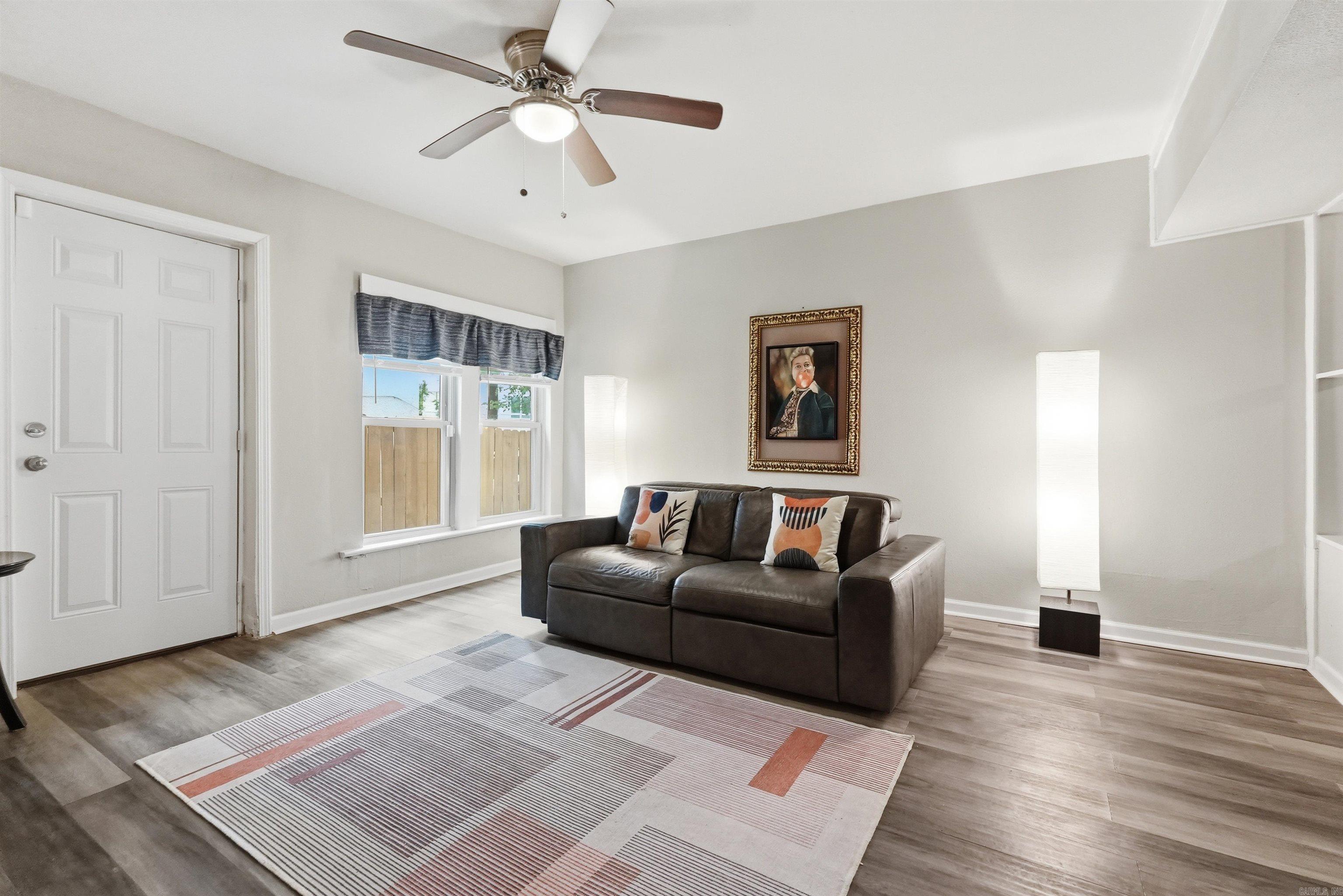 PULASKI HEIGHTS - Residential