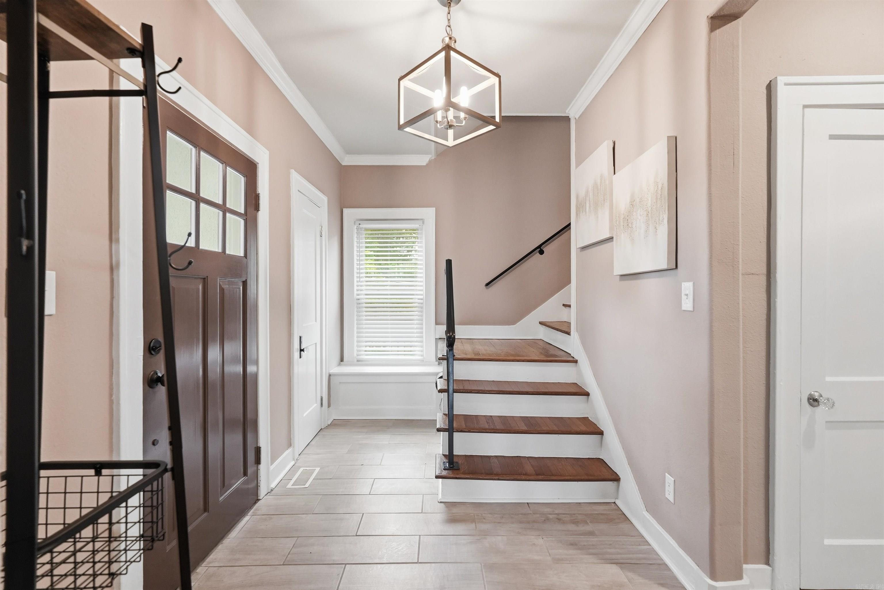 PULASKI HEIGHTS - Residential