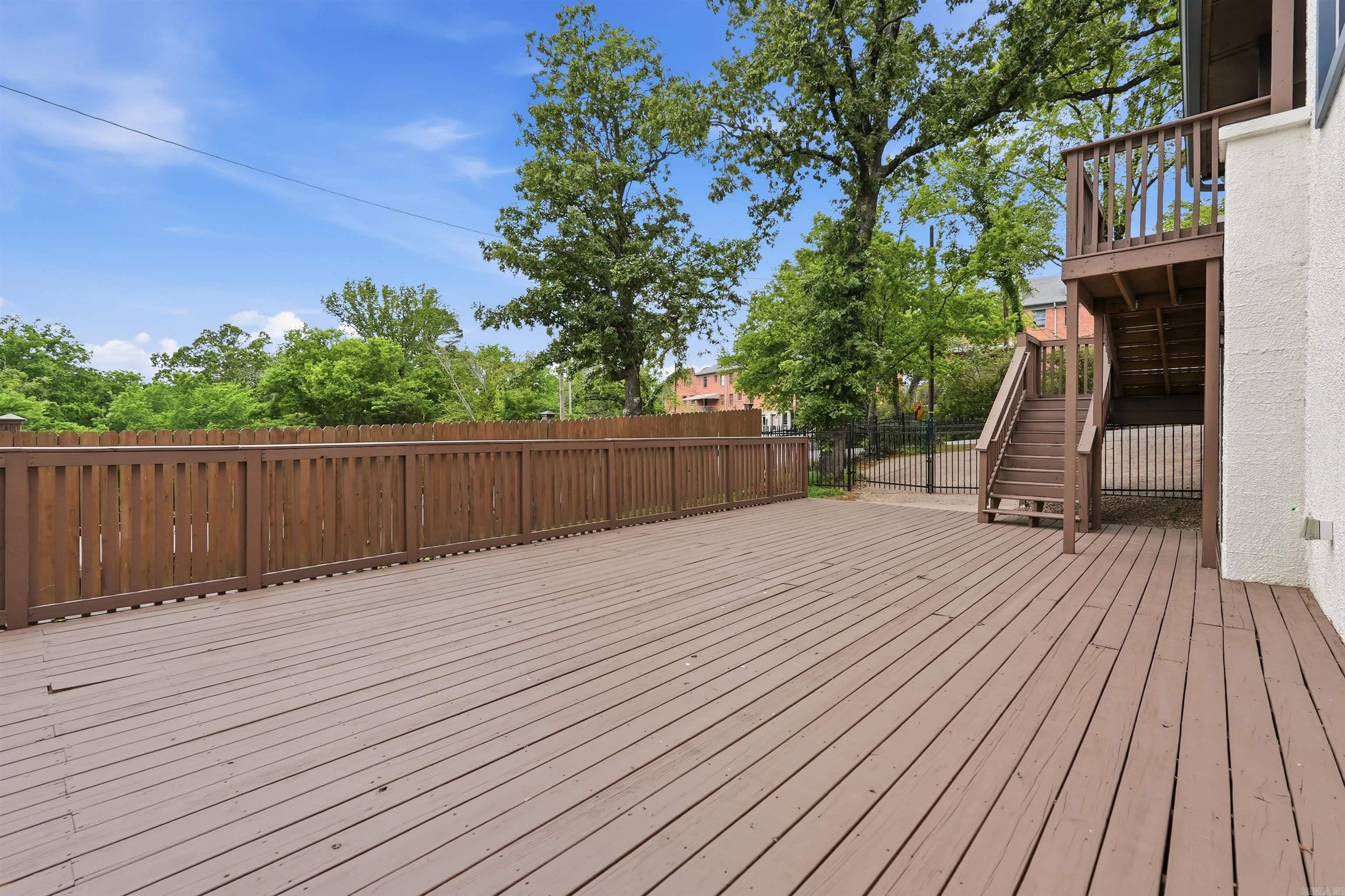 PULASKI HEIGHTS - Residential