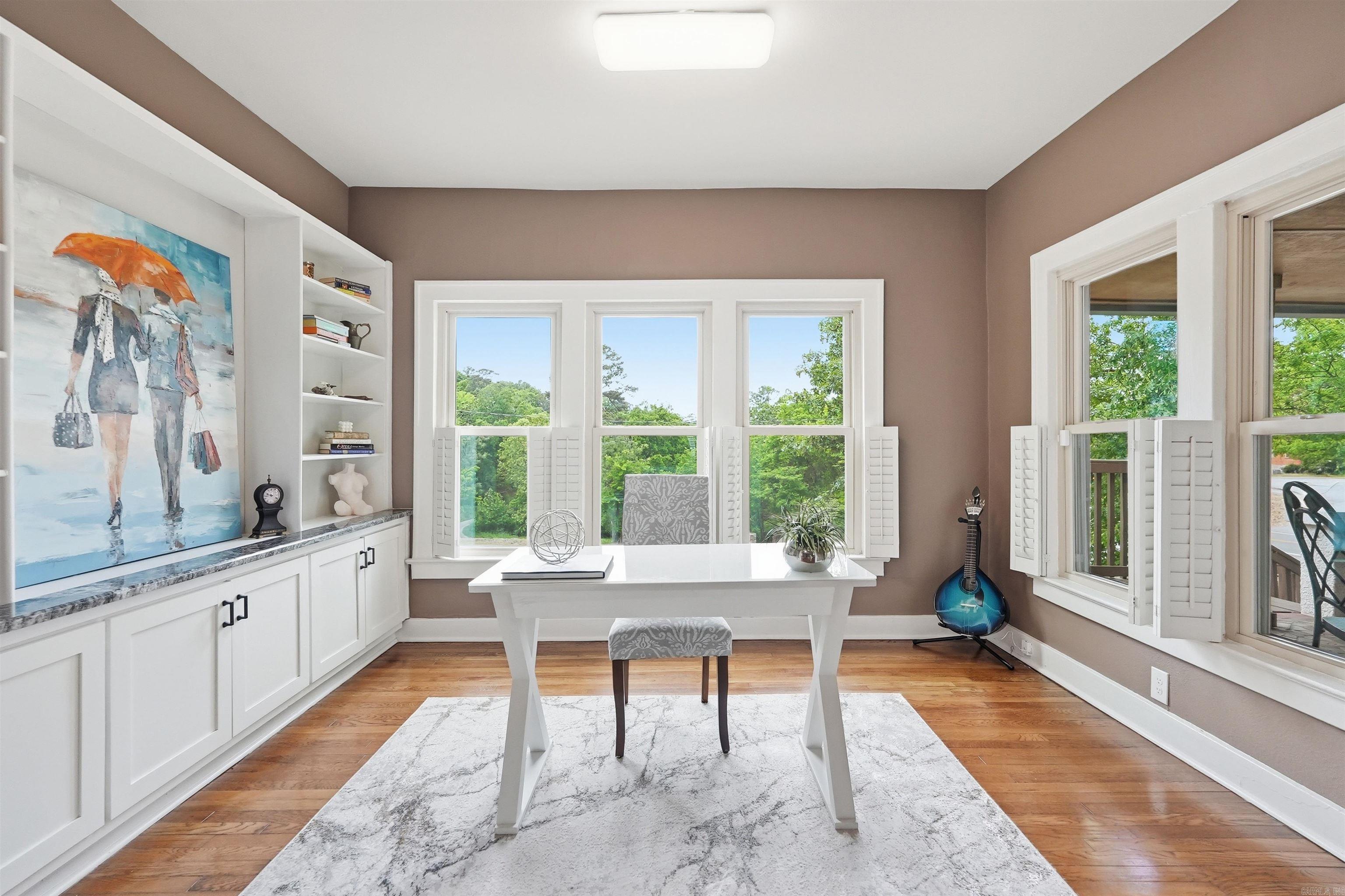 PULASKI HEIGHTS - Residential