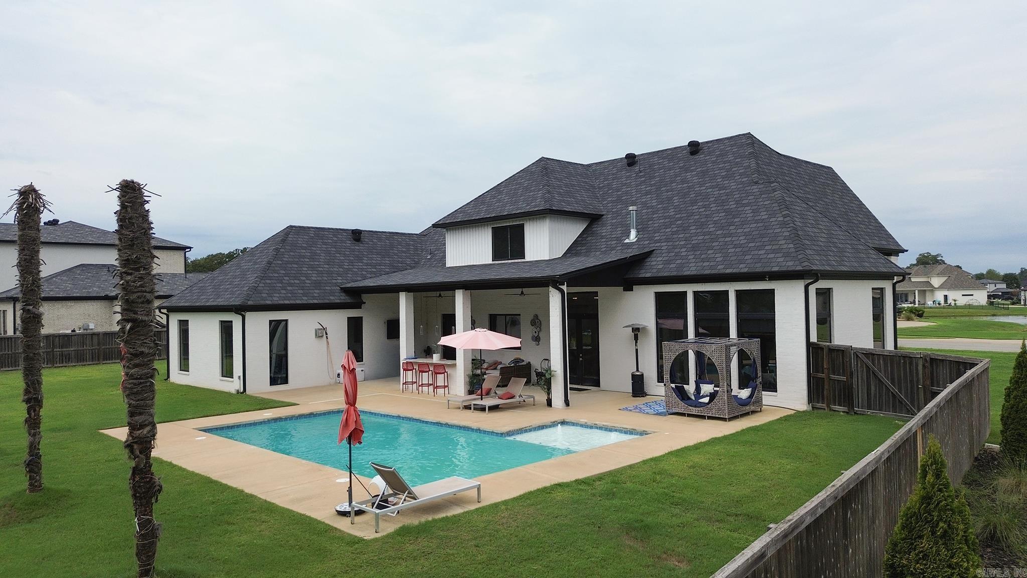 WEST LAKE VILLAGE - Residential