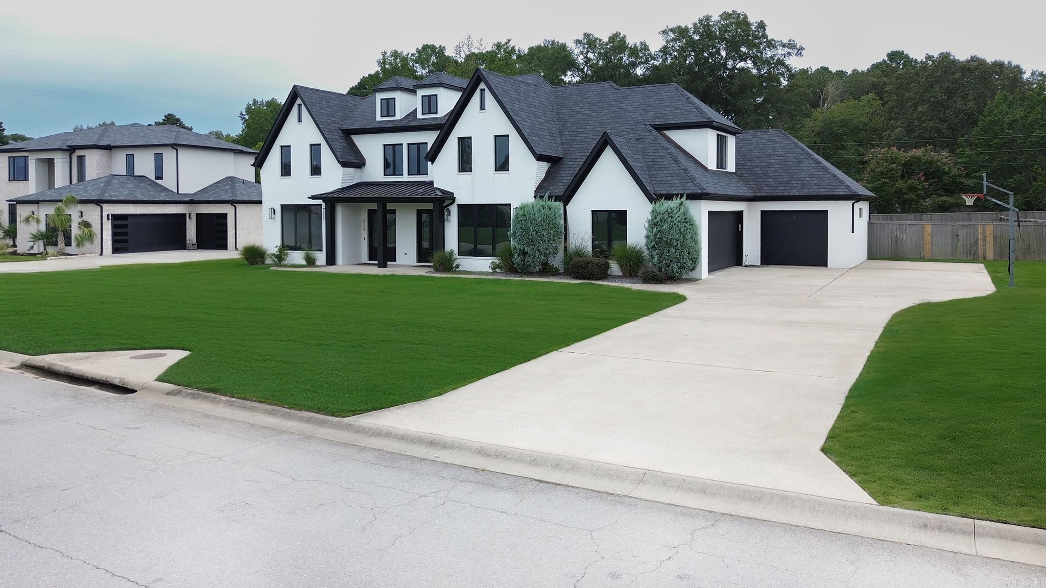WEST LAKE VILLAGE - Residential