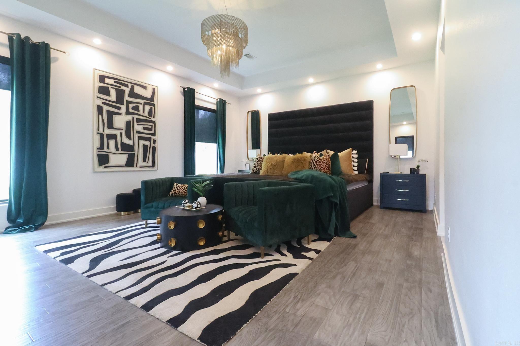 WEST LAKE VILLAGE - Residential