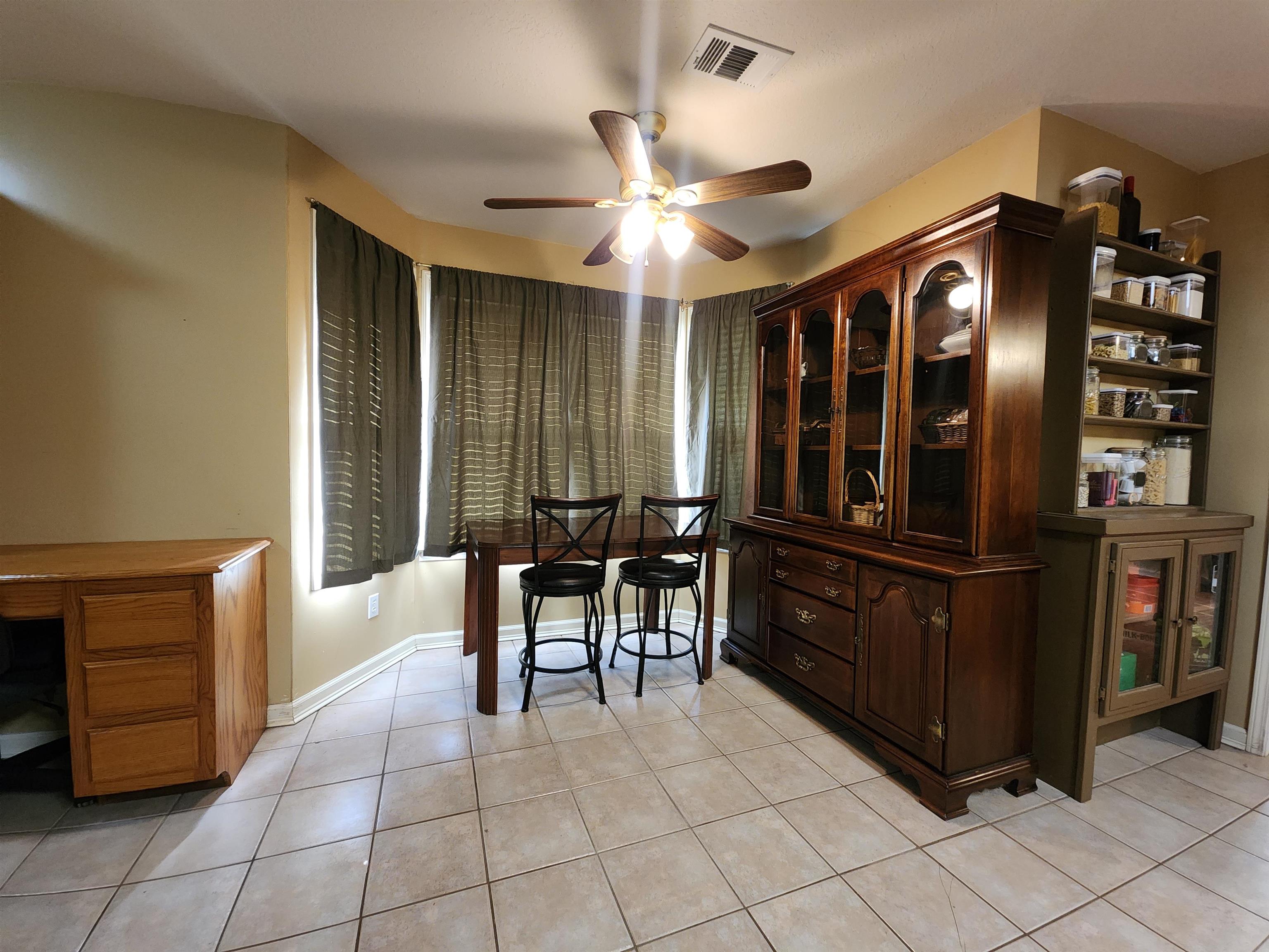 FAIRVIEW HILLS - Residential