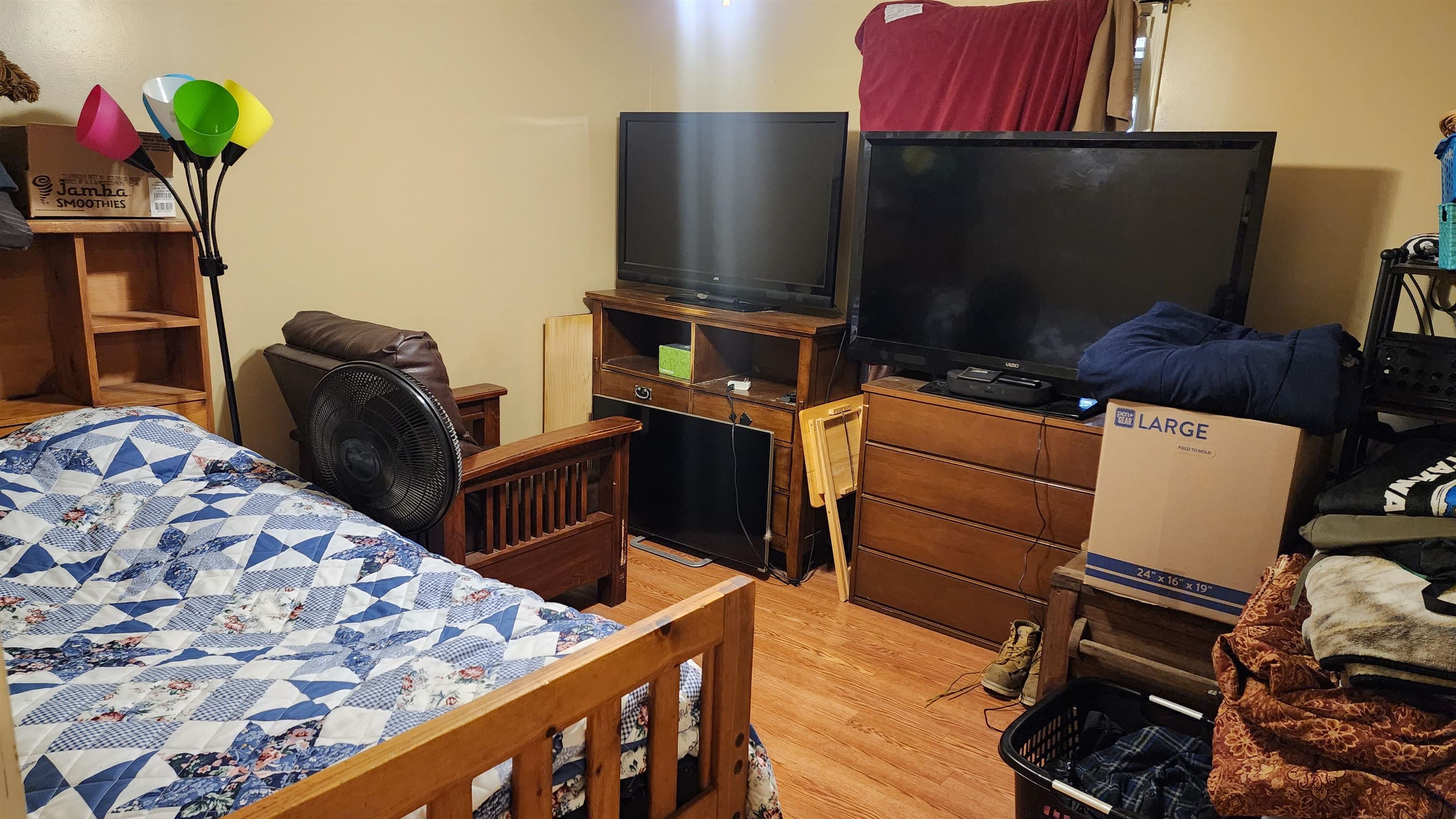 FAIRVIEW HILLS - Residential