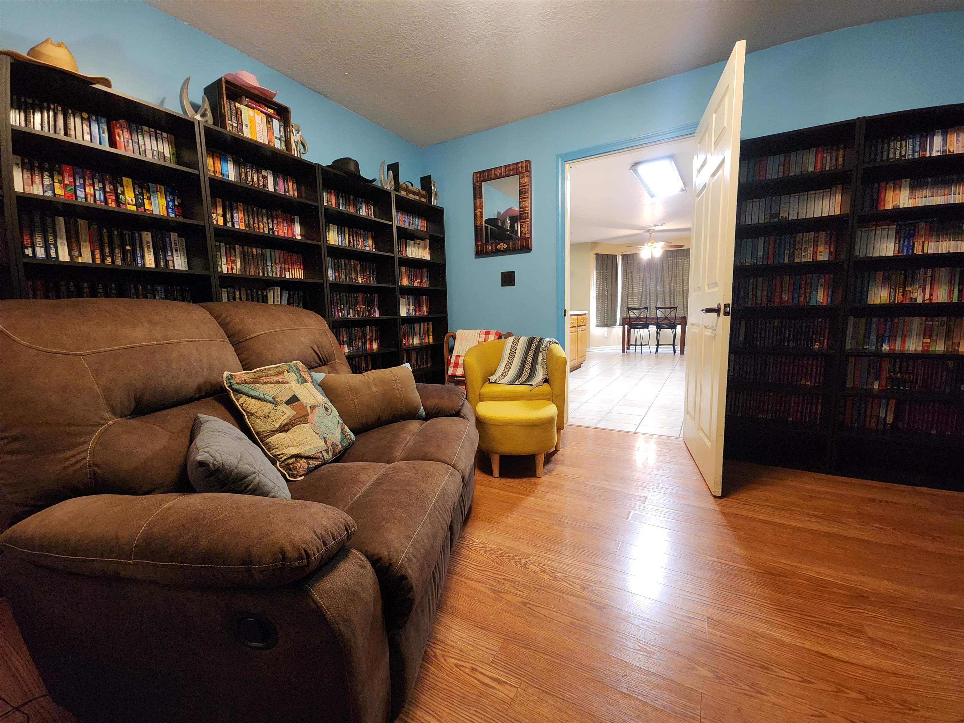 FAIRVIEW HILLS - Residential