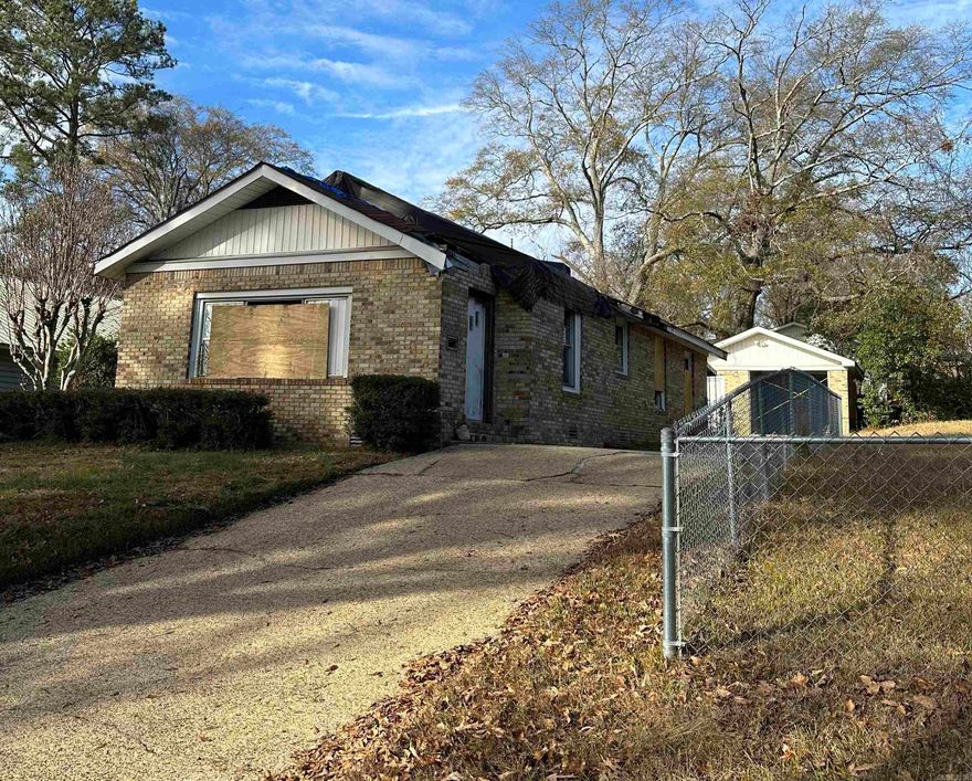 Are you looking for an investment property? If so, this one could be what you need to get into the rental business or even add to your current rental portfolio. The home is located near the heart of all El Dorado has to offer. The home is being sold AS IS WHERE IS, no utilities will be allowed to be turned on for inspections. LOA or Proof of cash on hand is required for submission of all offers.