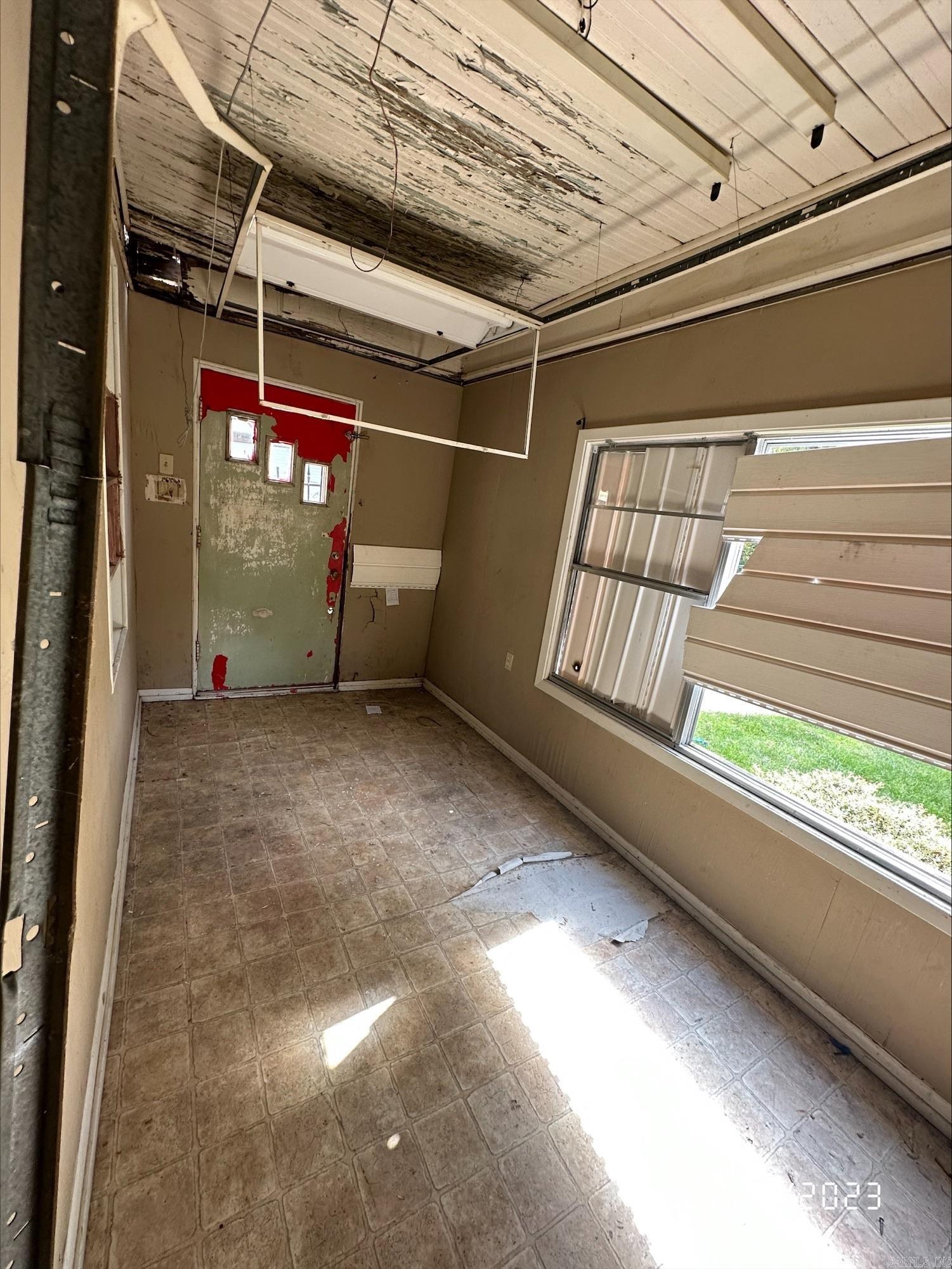 West Main - Residential