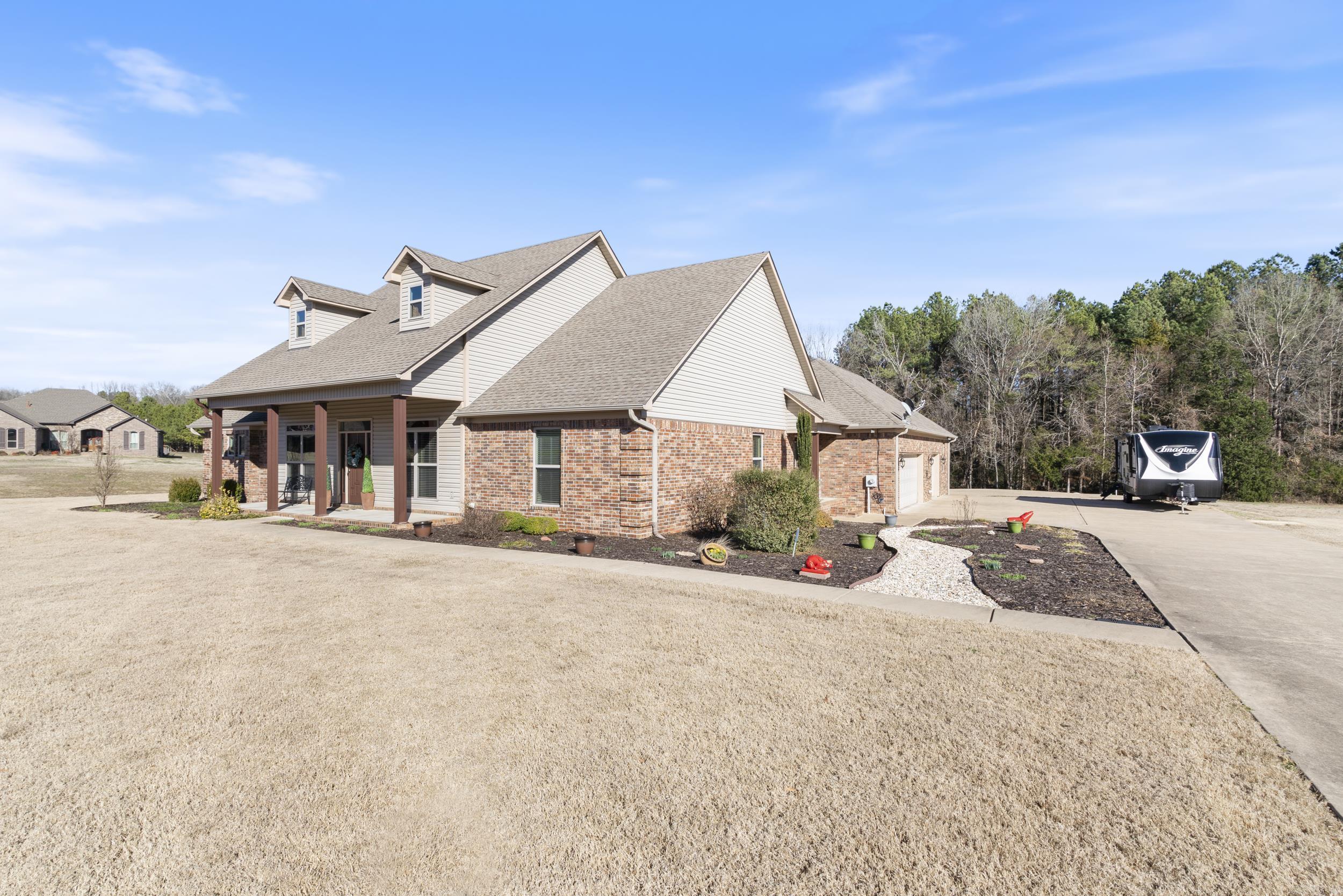 PORTER FIELD ESTATES - Residential