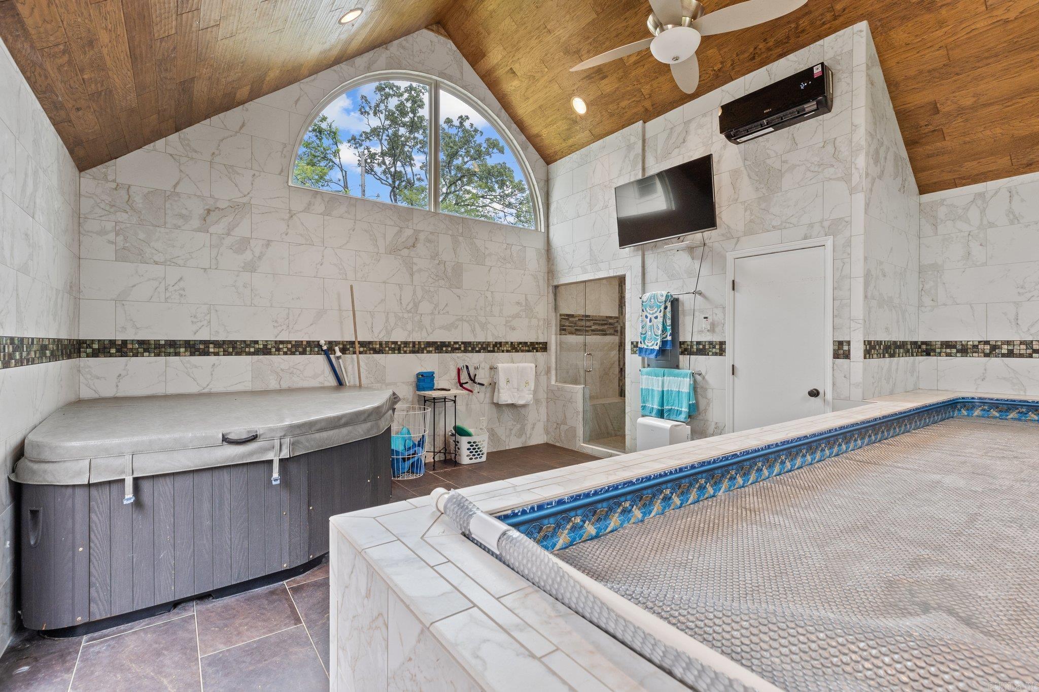 Midland Hills - Residential