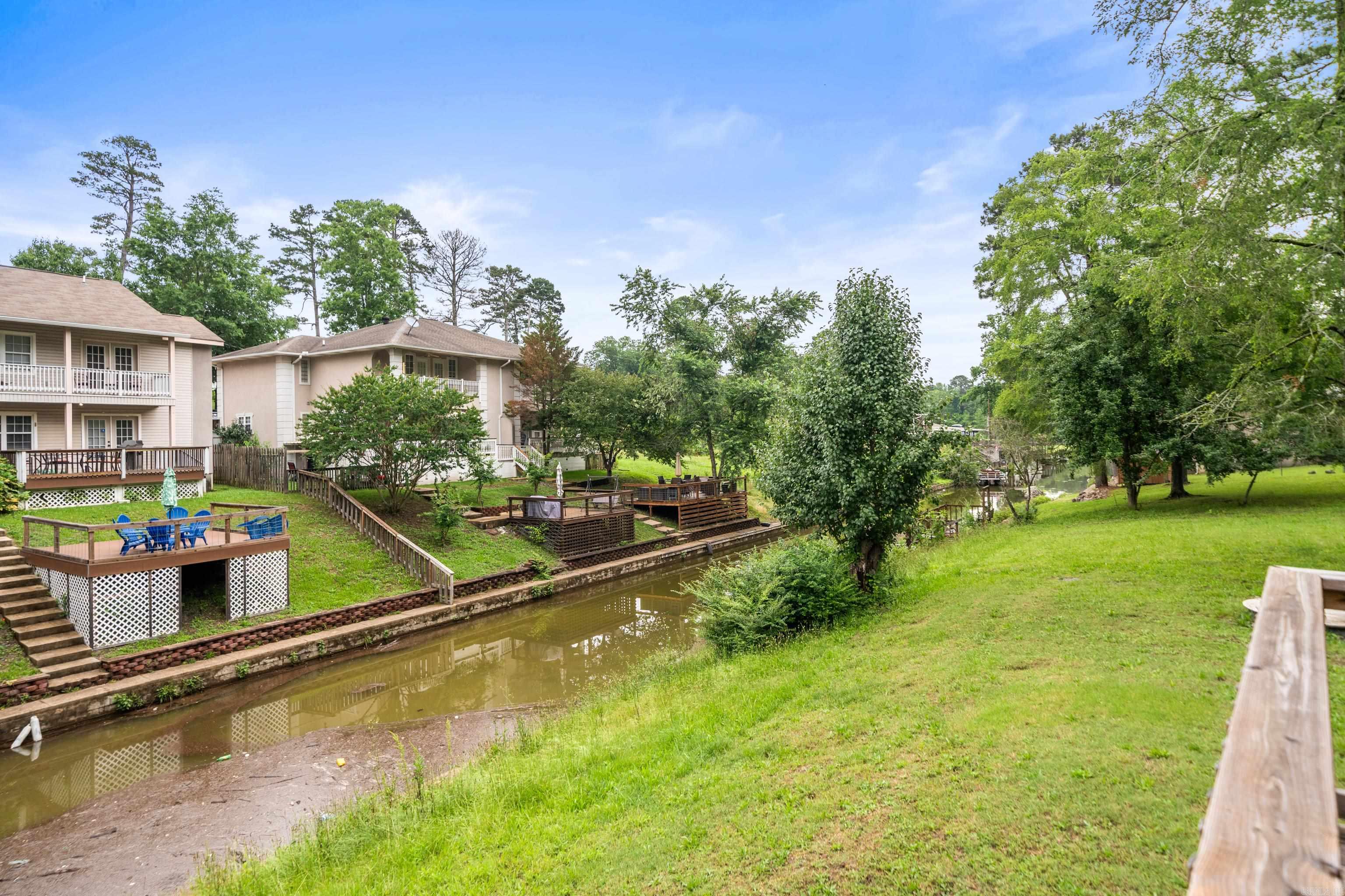 HOUSER-BANDY - Residential