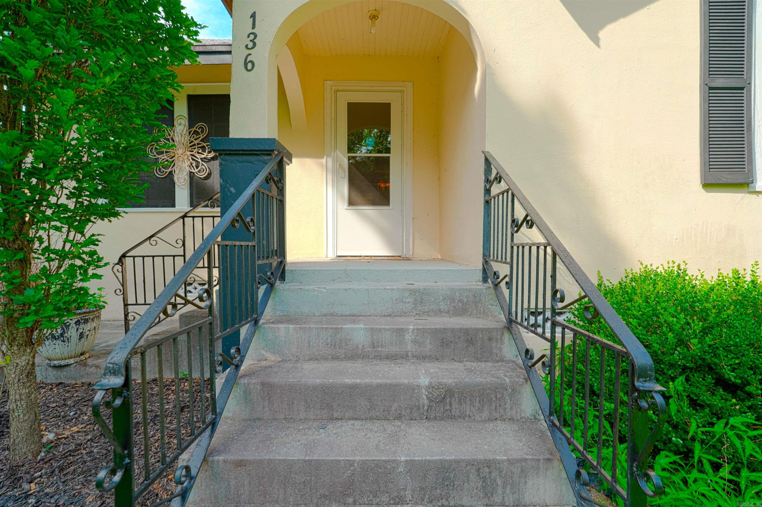 Eddy & Longinotti - Residential