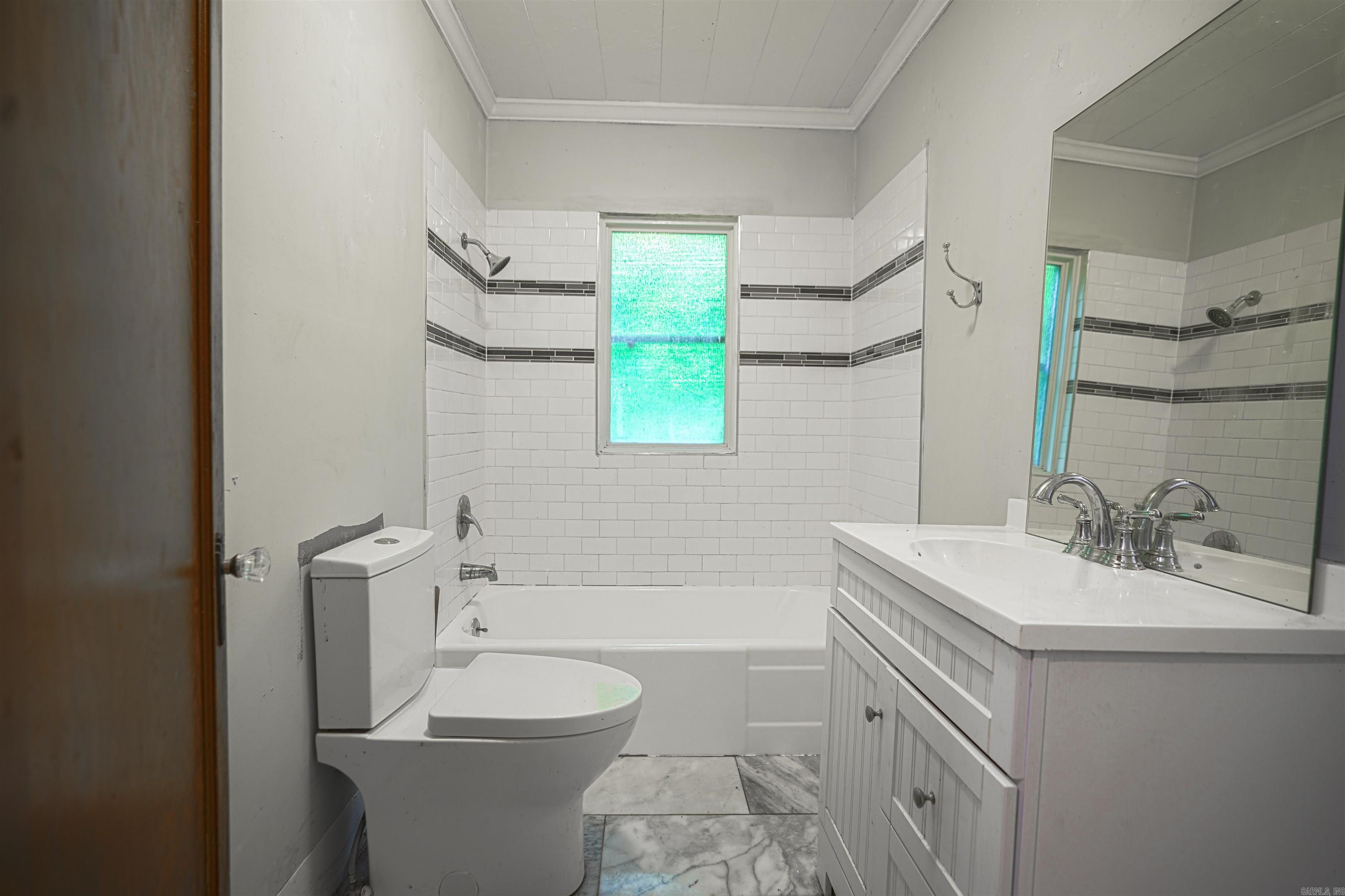 Eddy & Longinotti - Residential