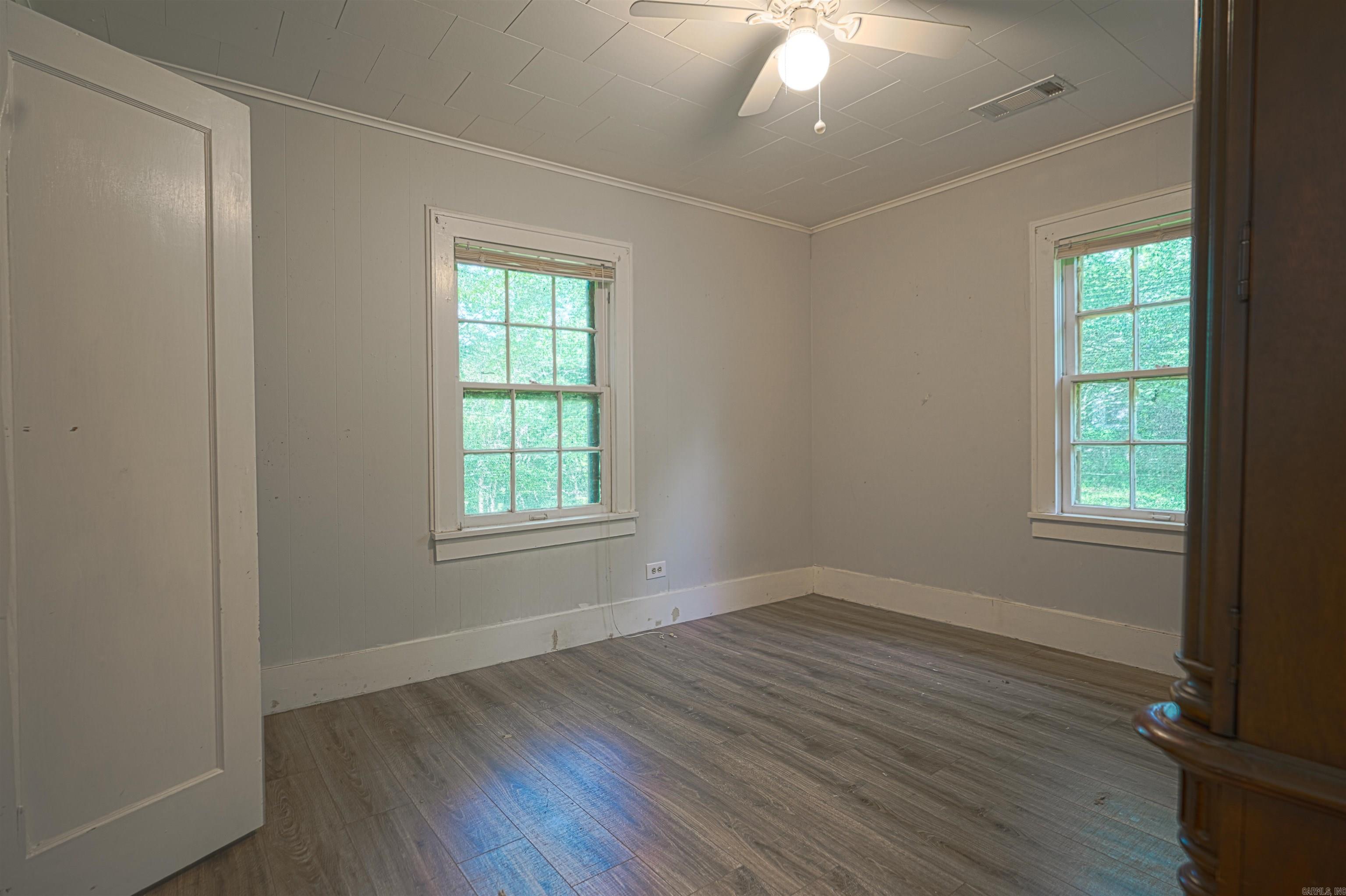 Eddy & Longinotti - Residential