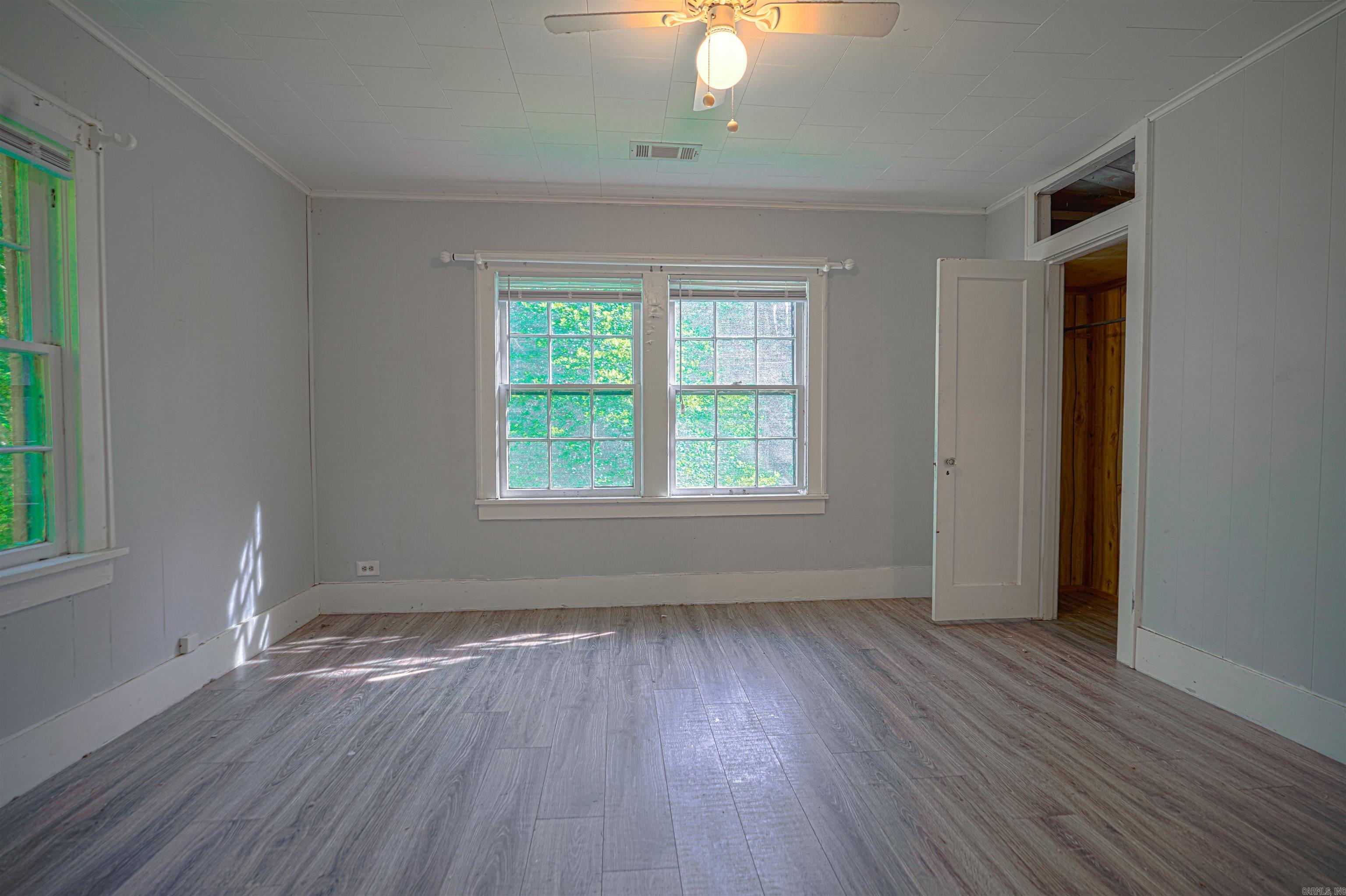 Eddy & Longinotti - Residential