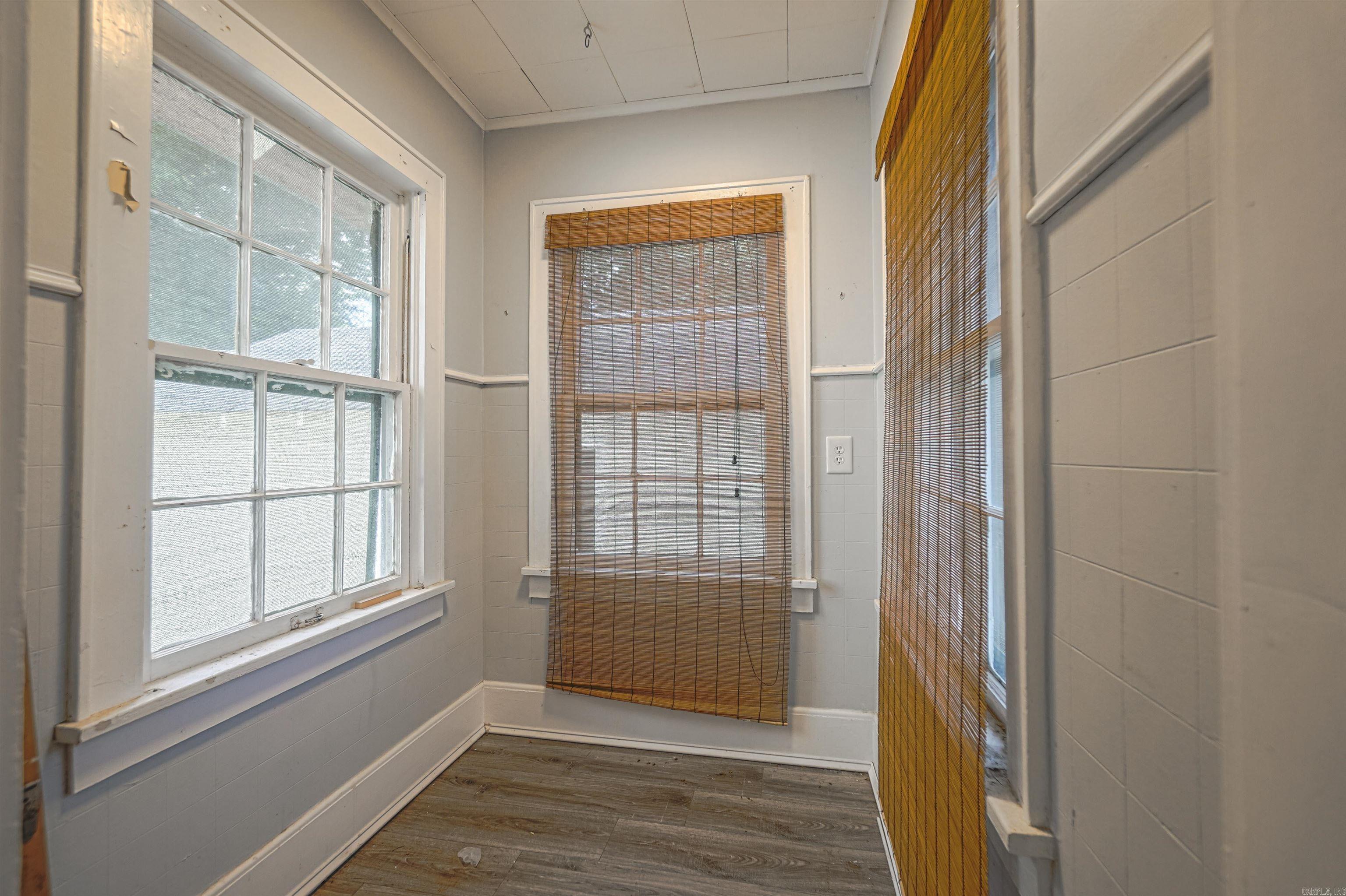 Eddy & Longinotti - Residential