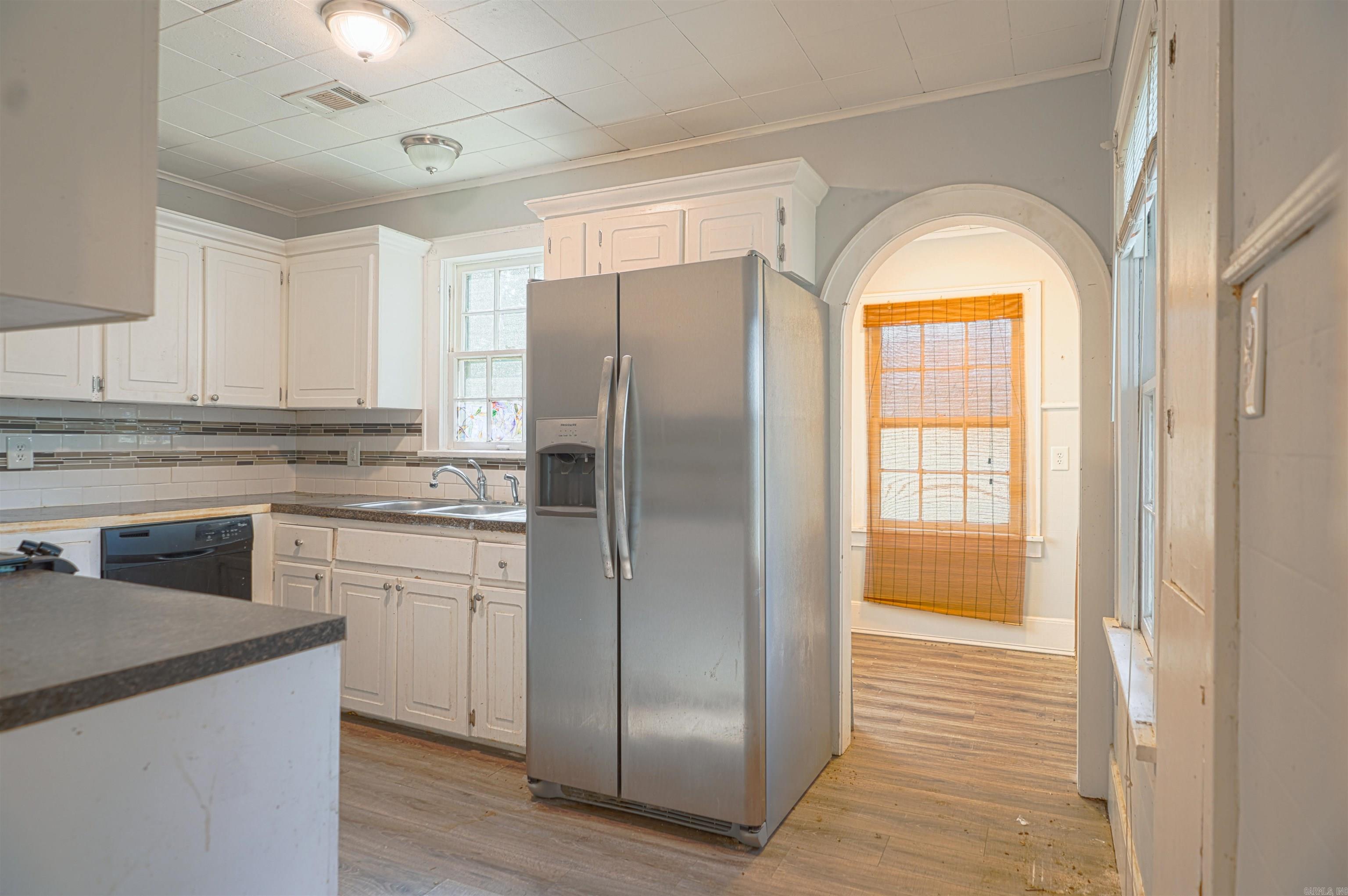 Eddy & Longinotti - Residential