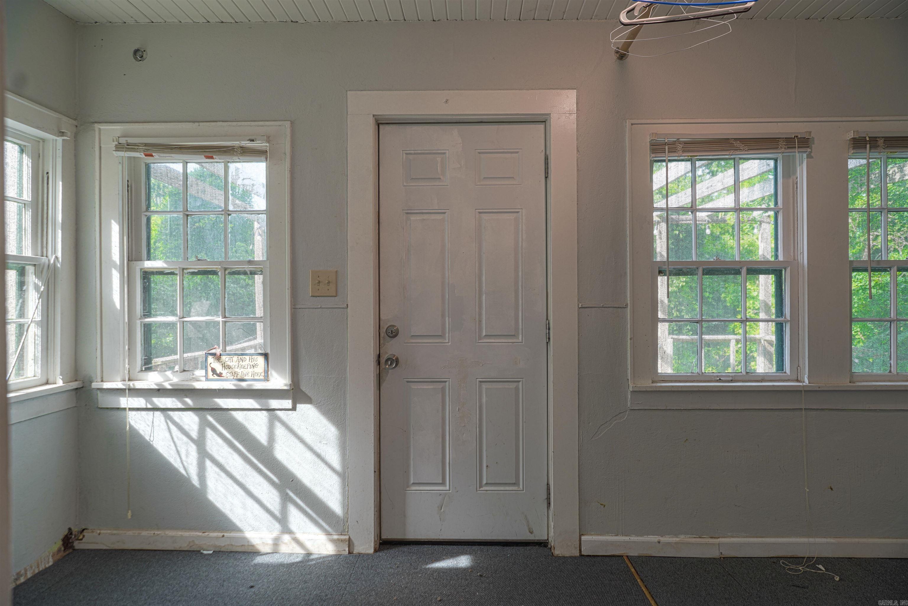 Eddy & Longinotti - Residential