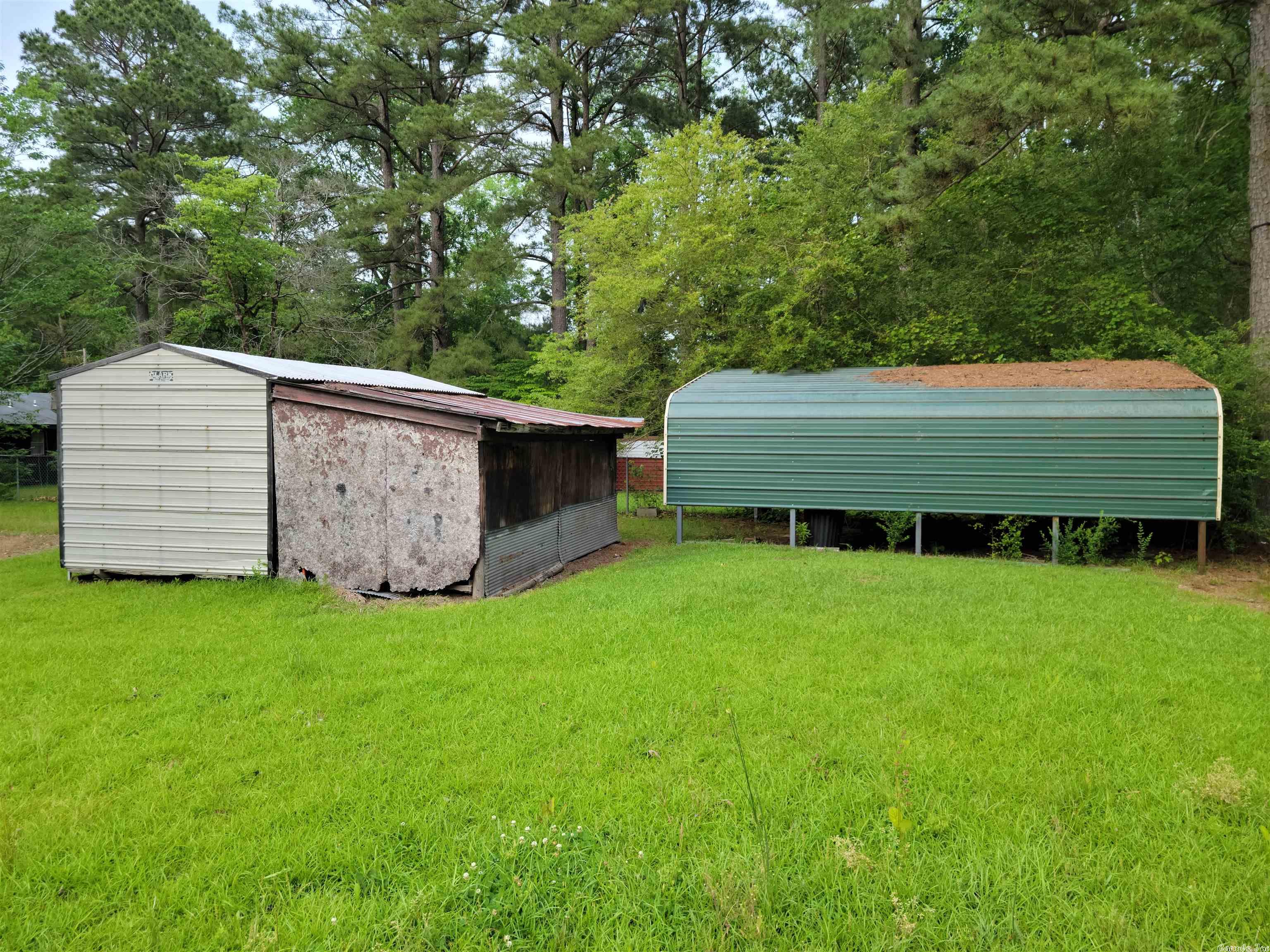 SAWMILL ESTATES - Residential