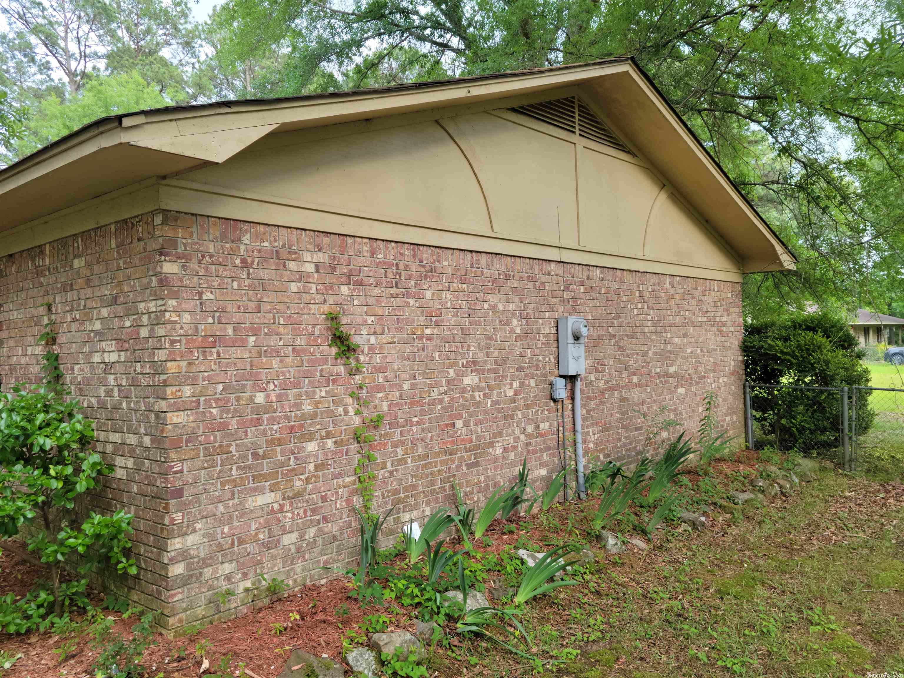 SAWMILL ESTATES - Residential