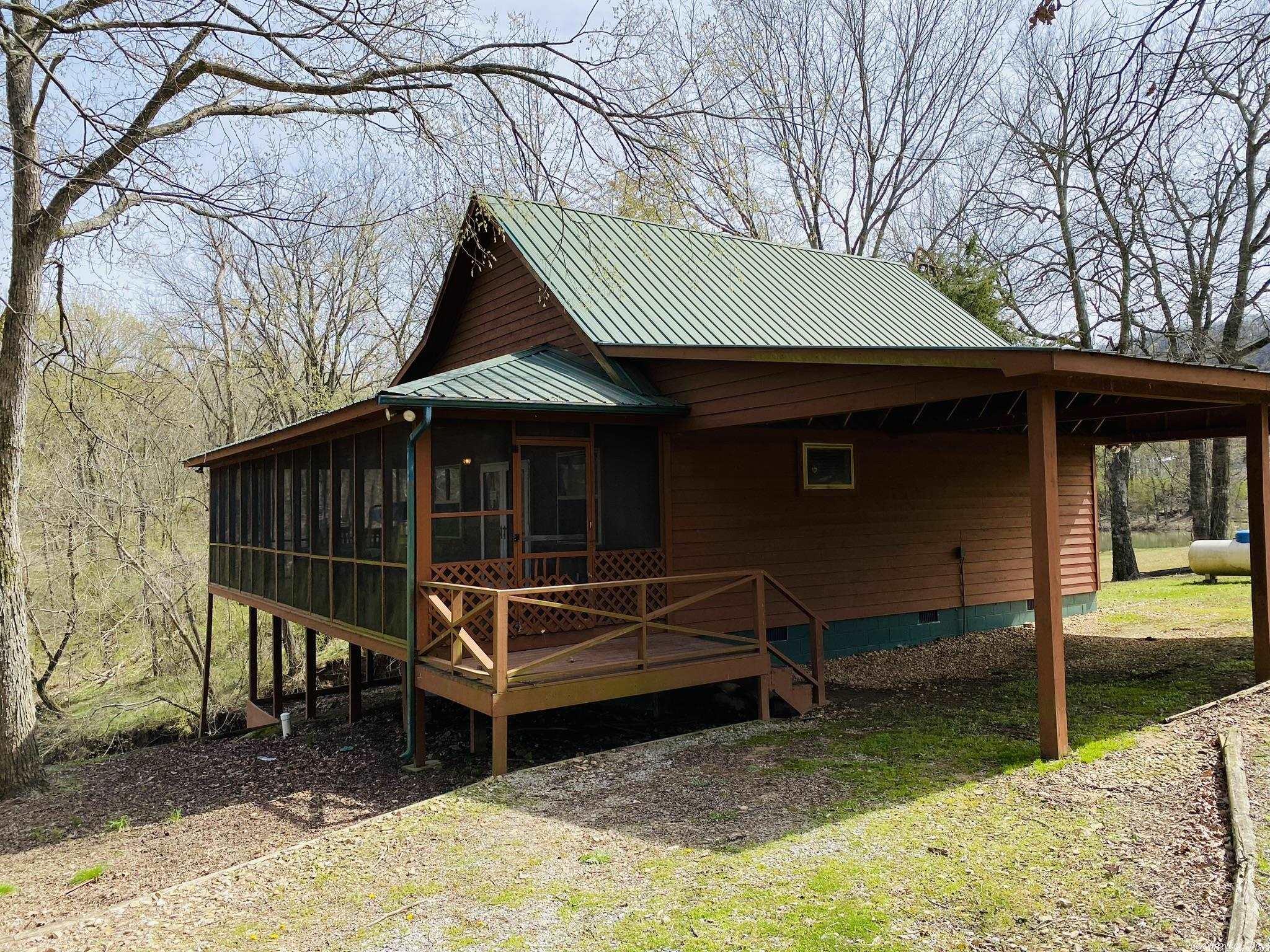 Metes & Bounds - Residential Income