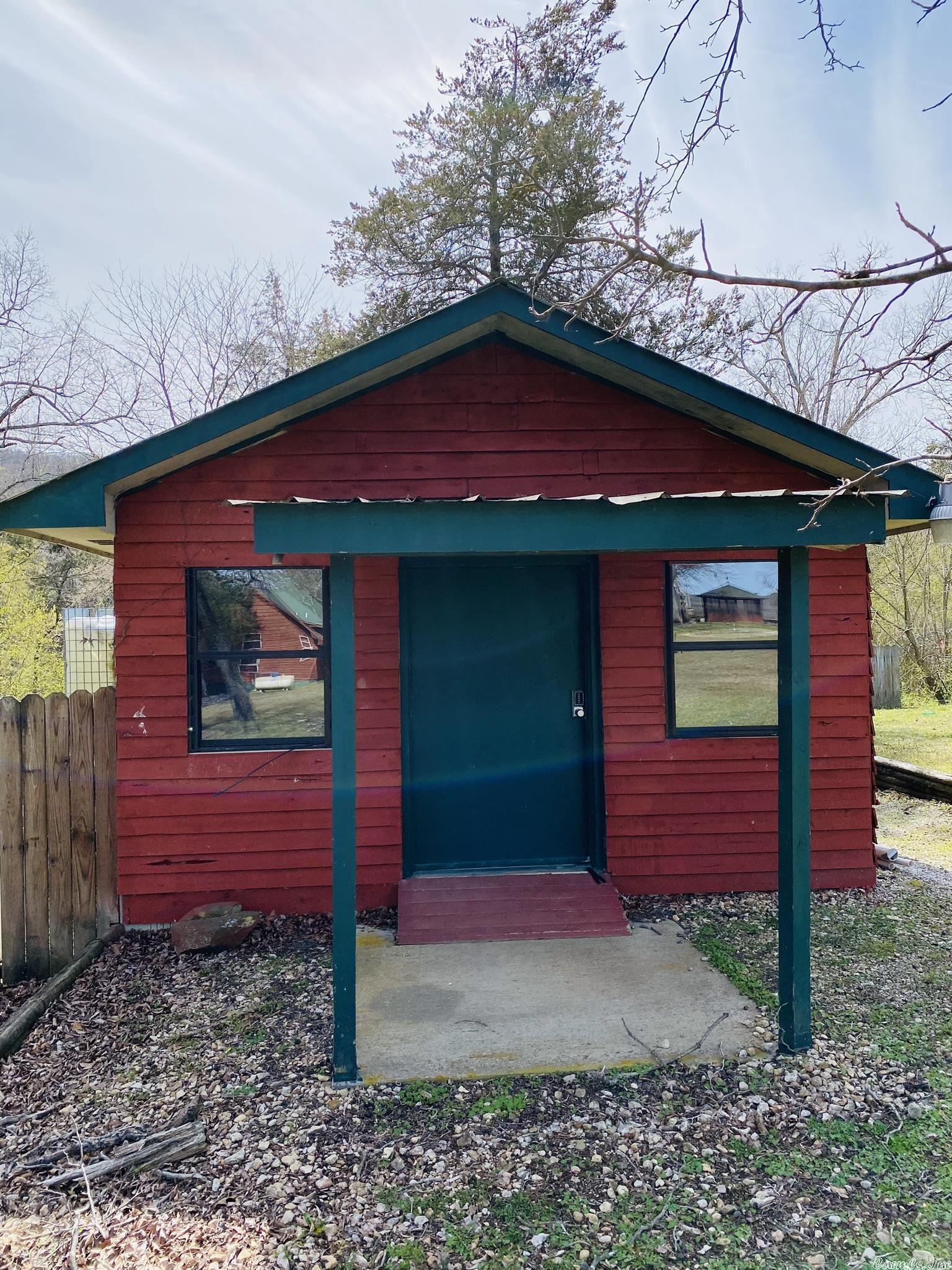 Metes & Bounds - Residential Income