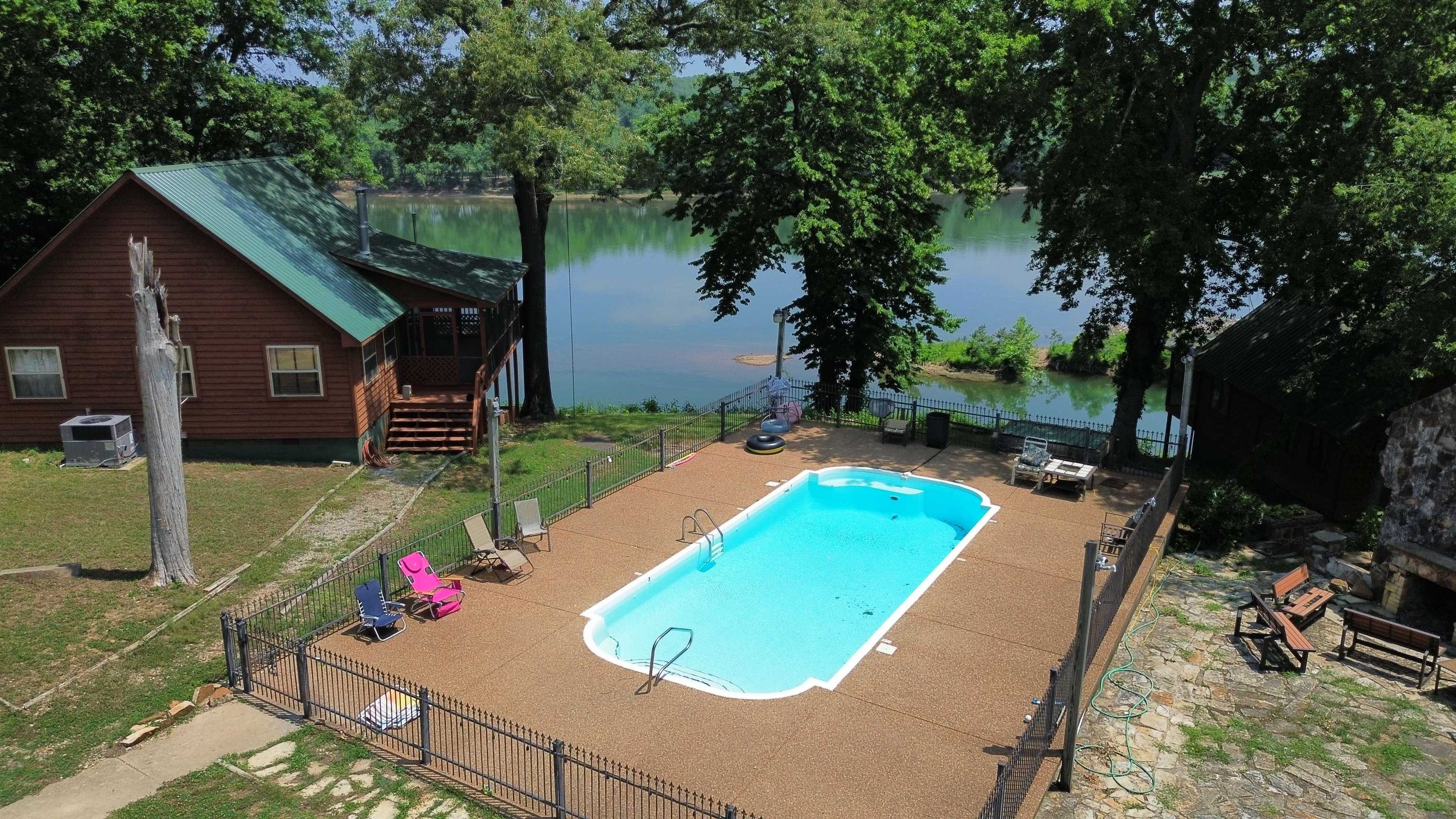 Metes & Bounds - Residential Income