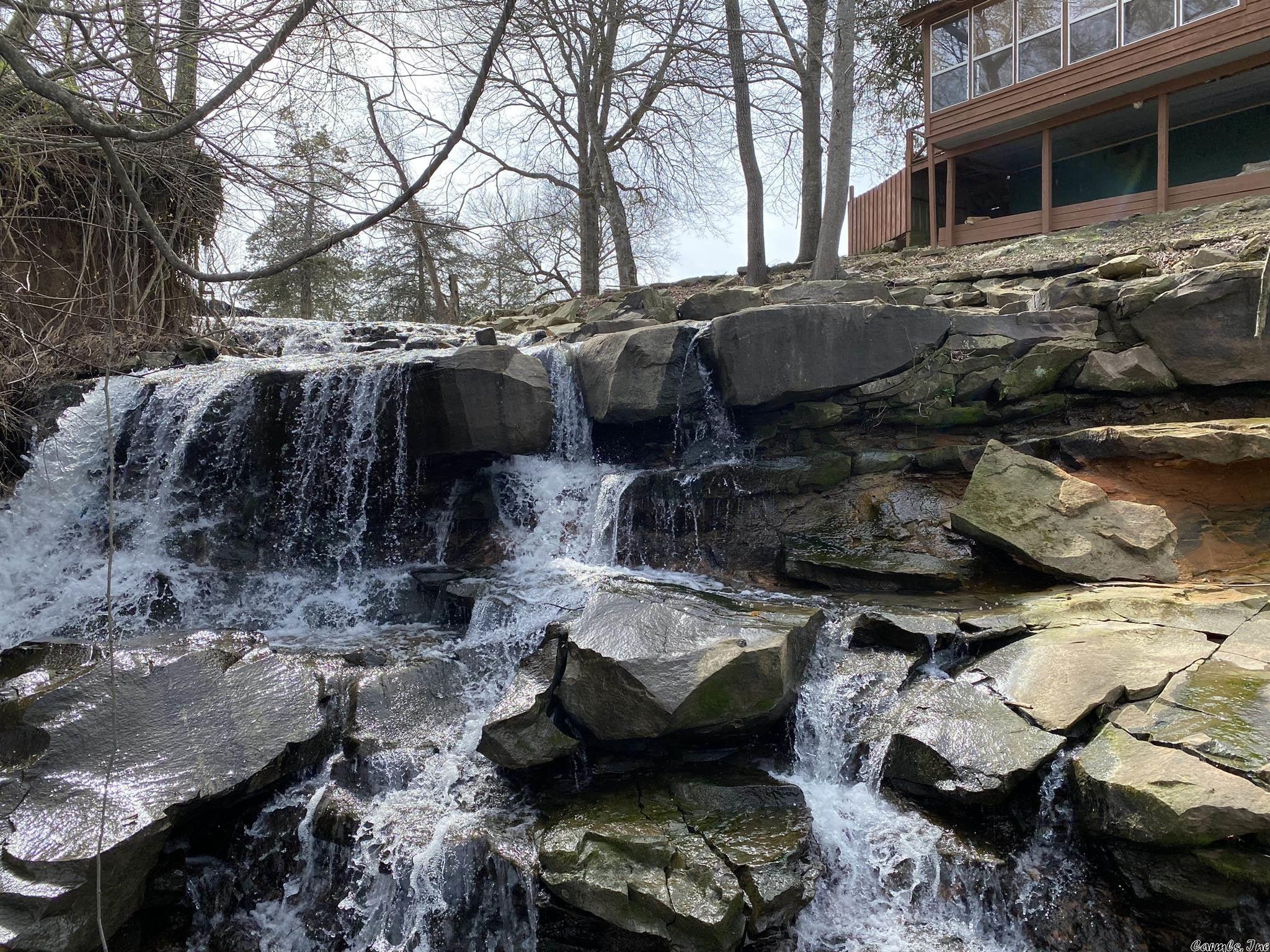 Metes & Bounds - Residential Income