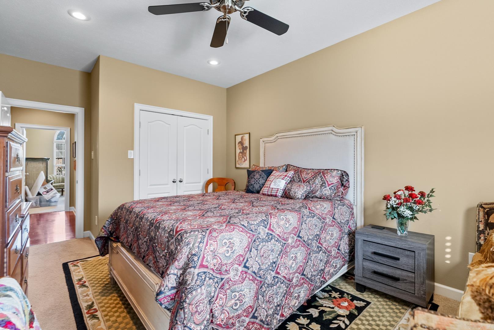 WILHELMINA COVE - Residential