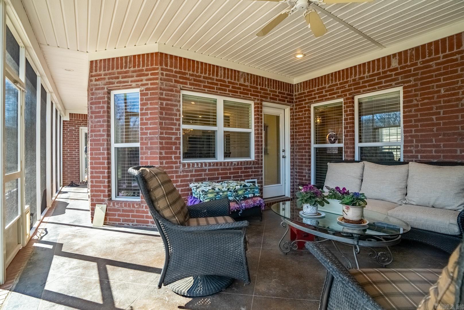 WILHELMINA COVE - Residential