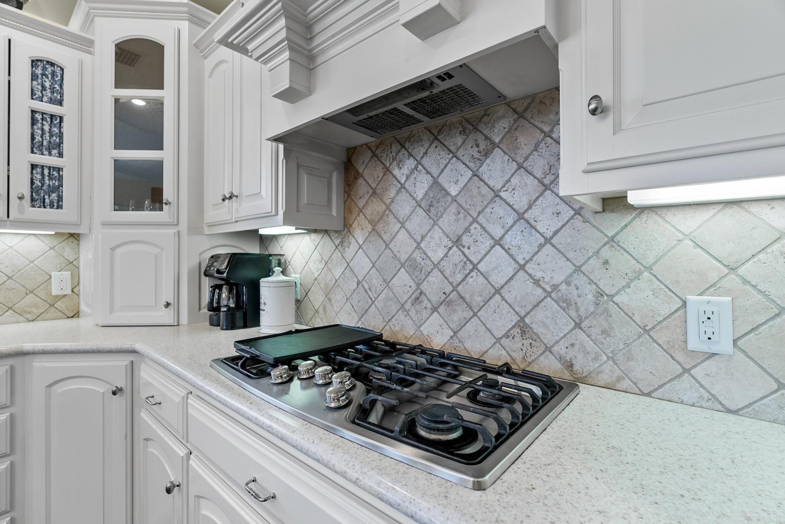 WILHELMINA COVE - Residential