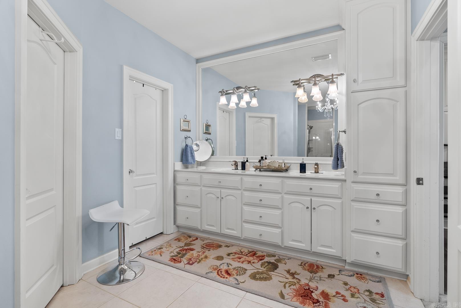 WILHELMINA COVE - Residential