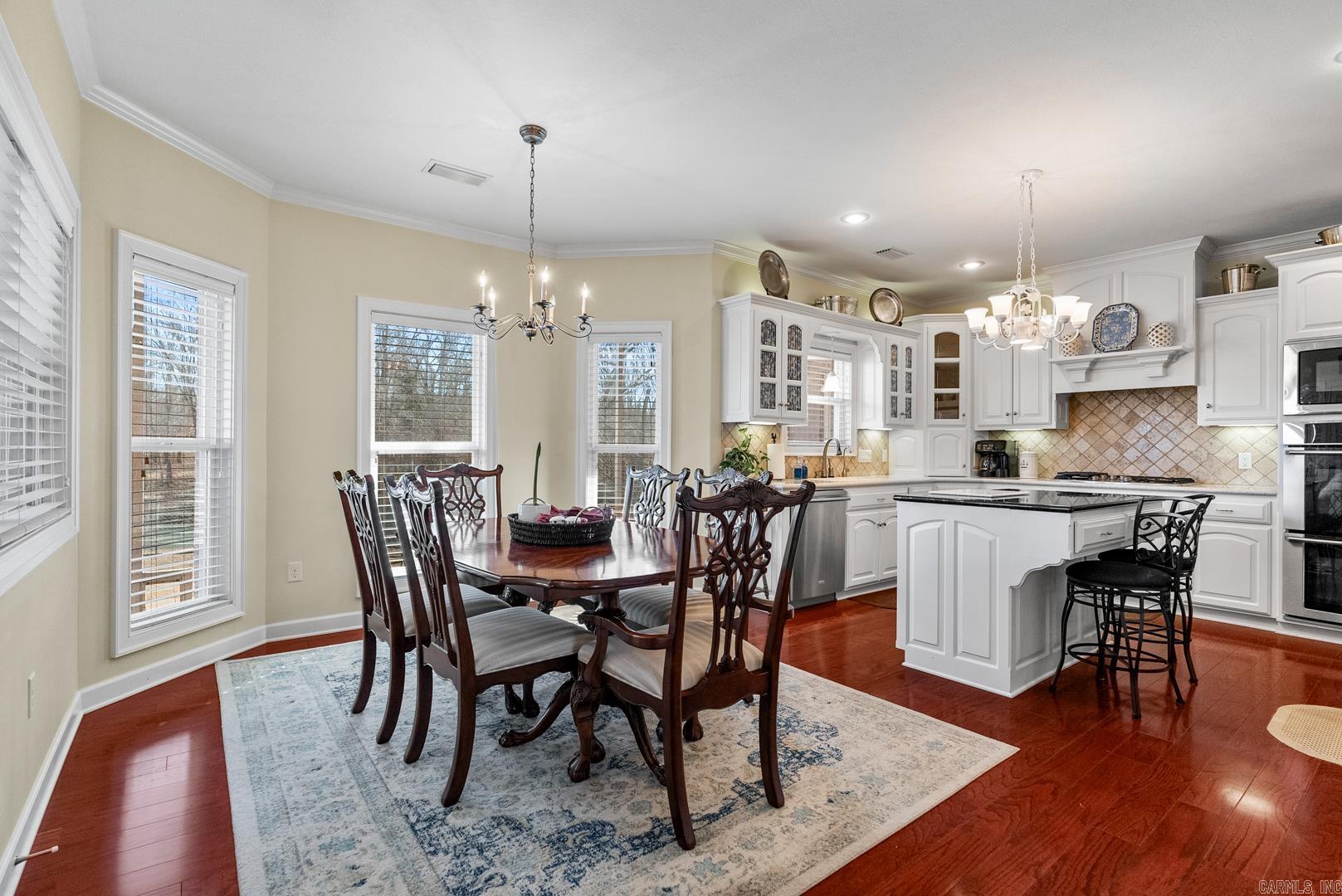 WILHELMINA COVE - Residential