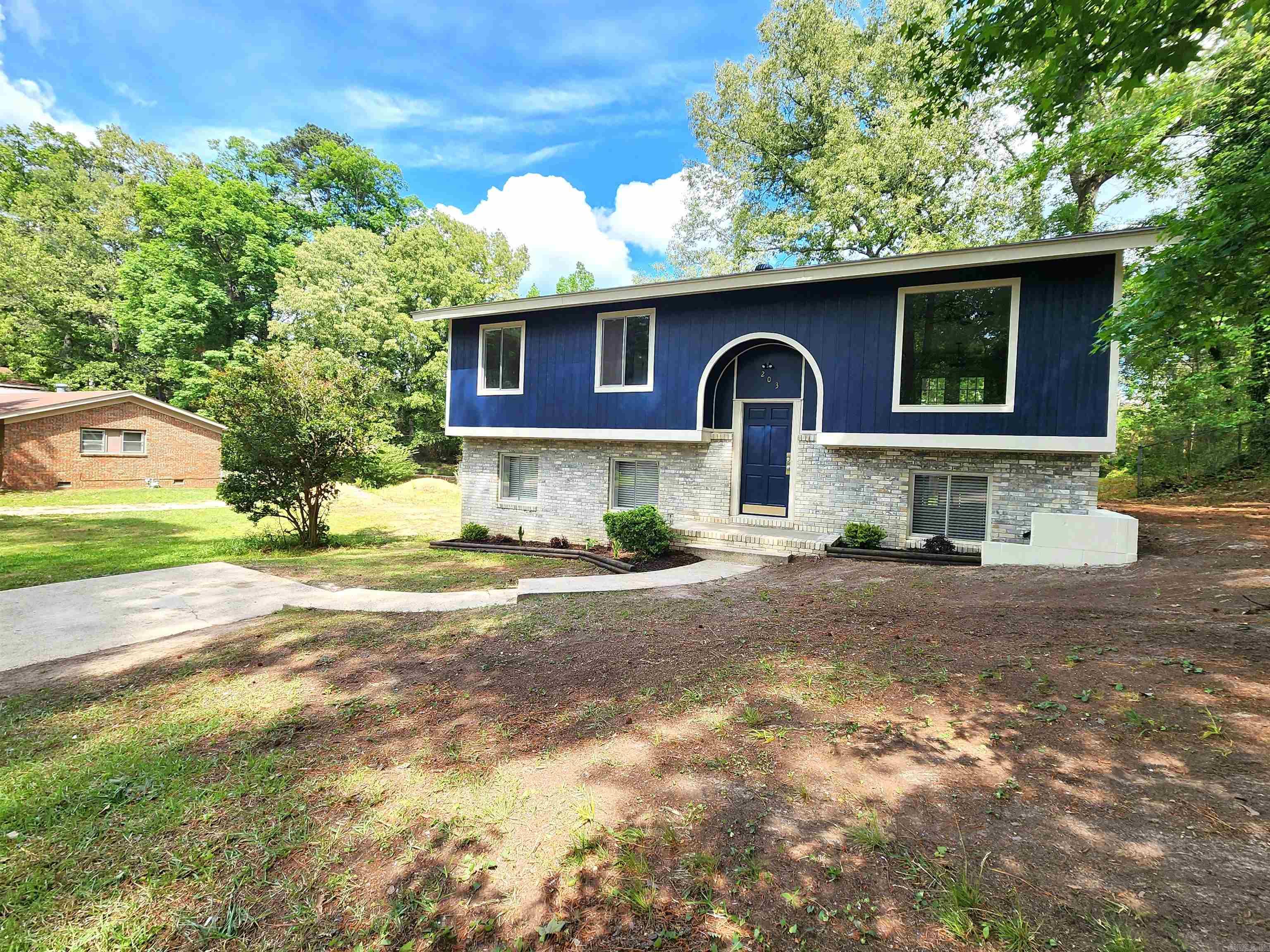 TANGLEWOOD - Residential