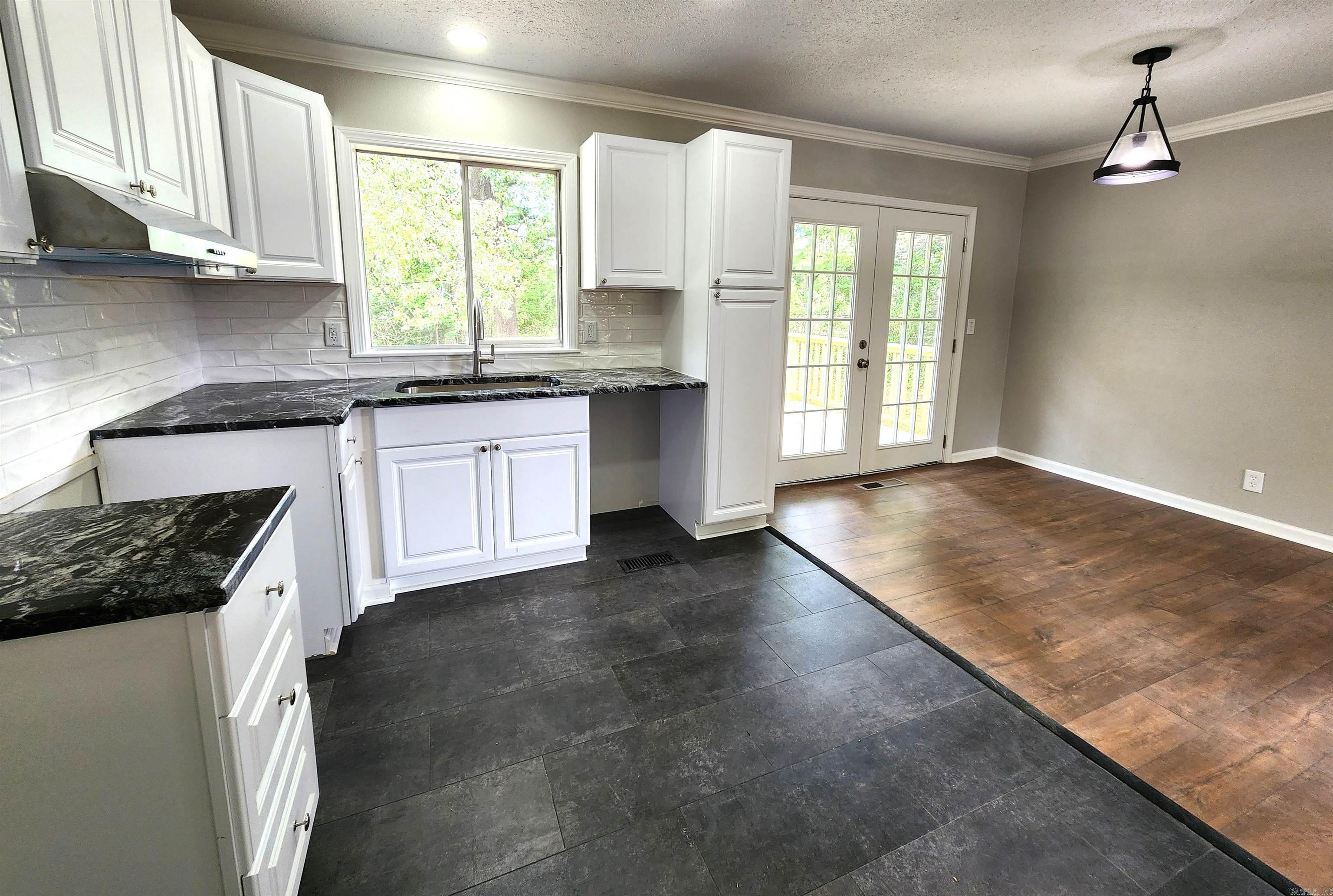 TANGLEWOOD - Residential