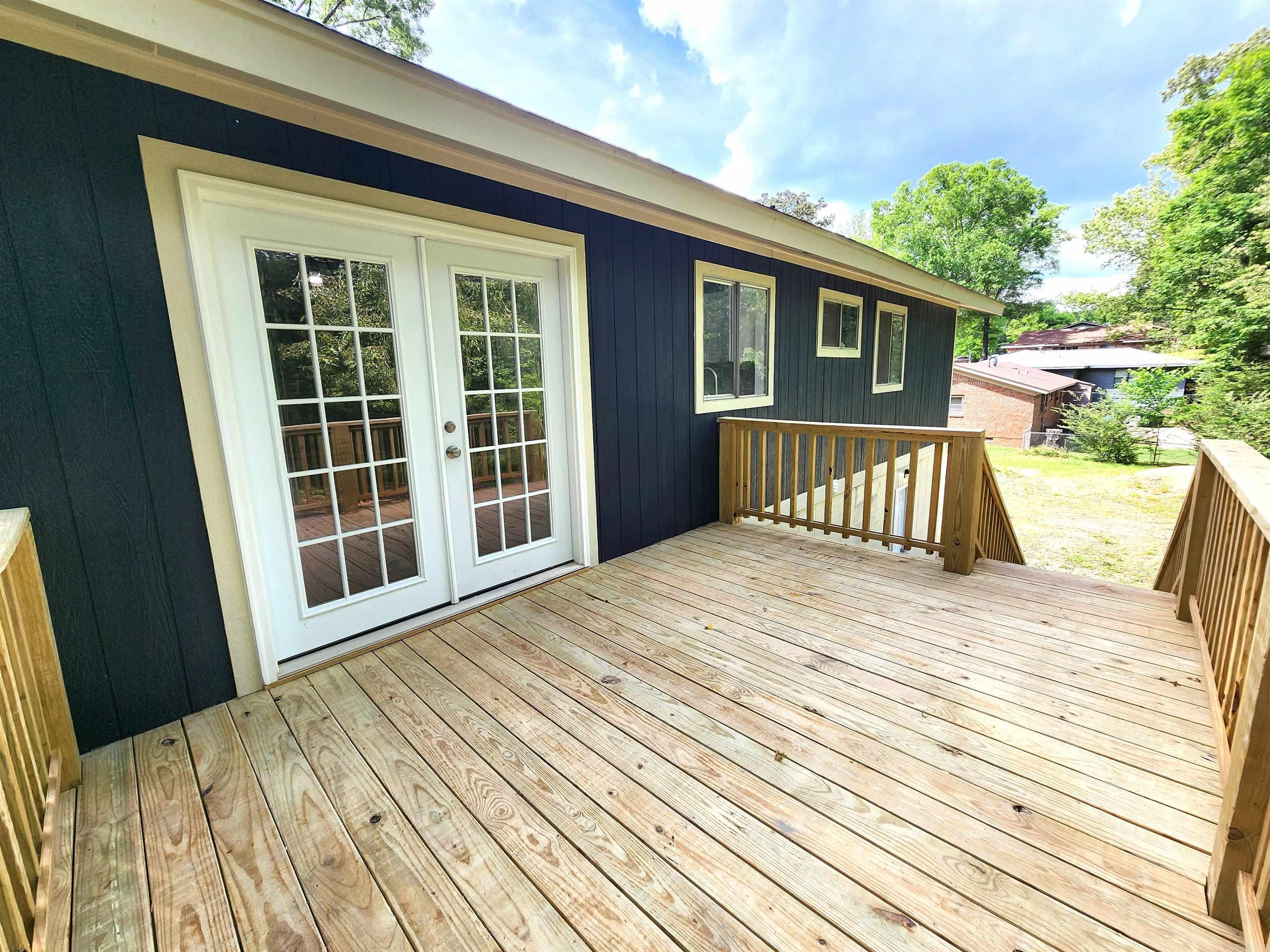 TANGLEWOOD - Residential