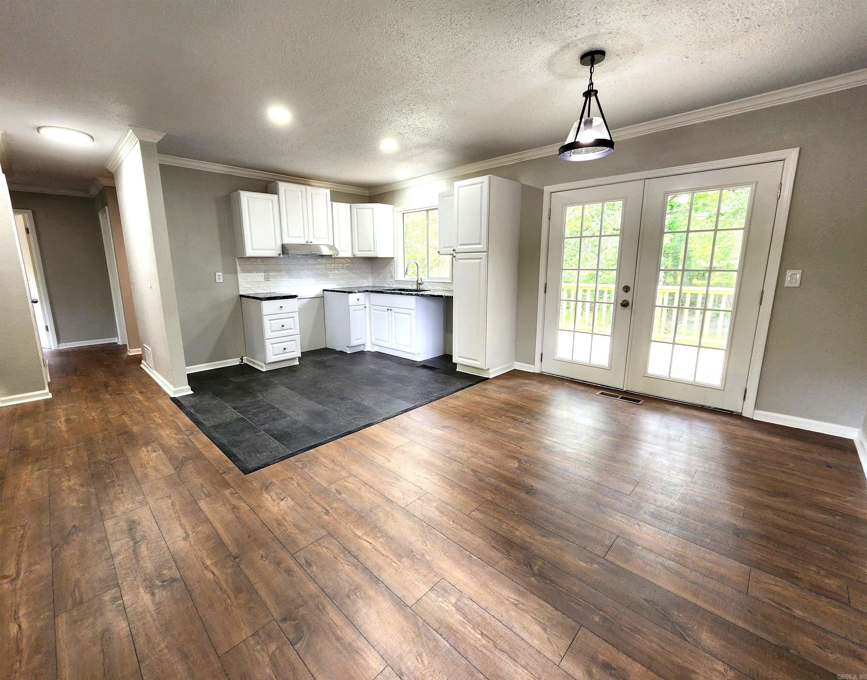 TANGLEWOOD - Residential