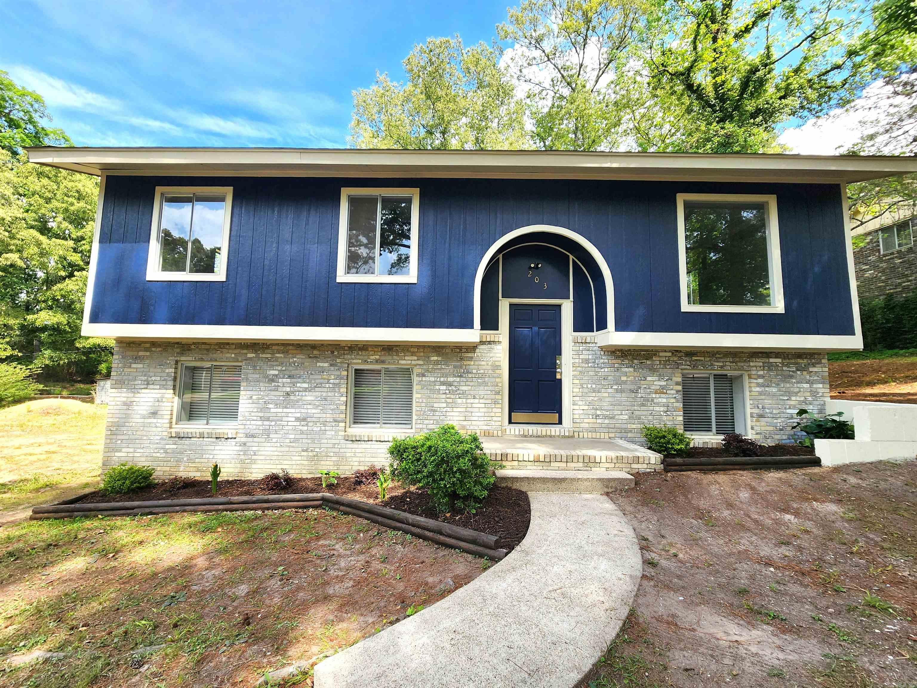 TANGLEWOOD - Residential